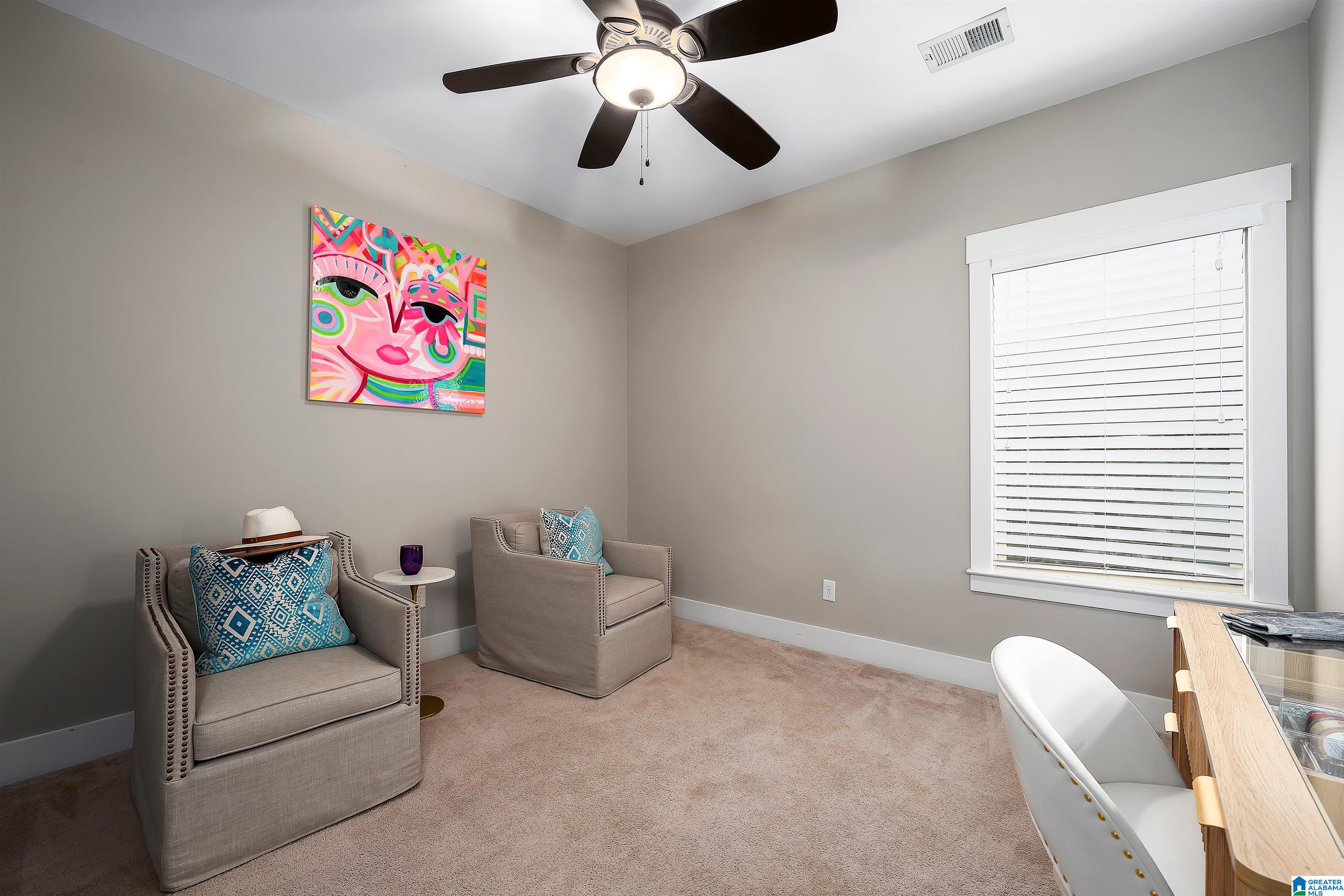 5882 LONGVIEW LANE