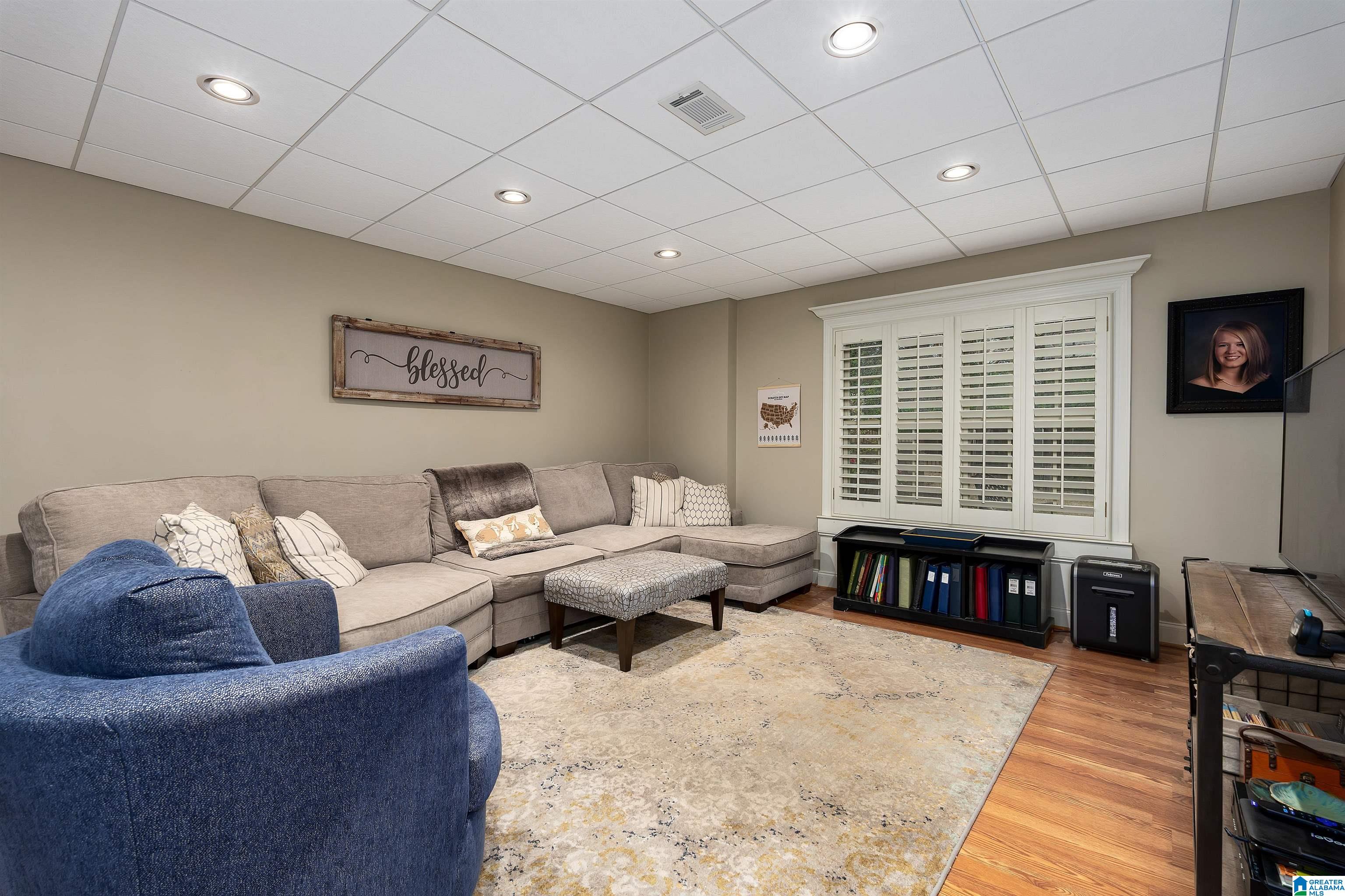 5679 CARRINGTON LAKE PARKWAY