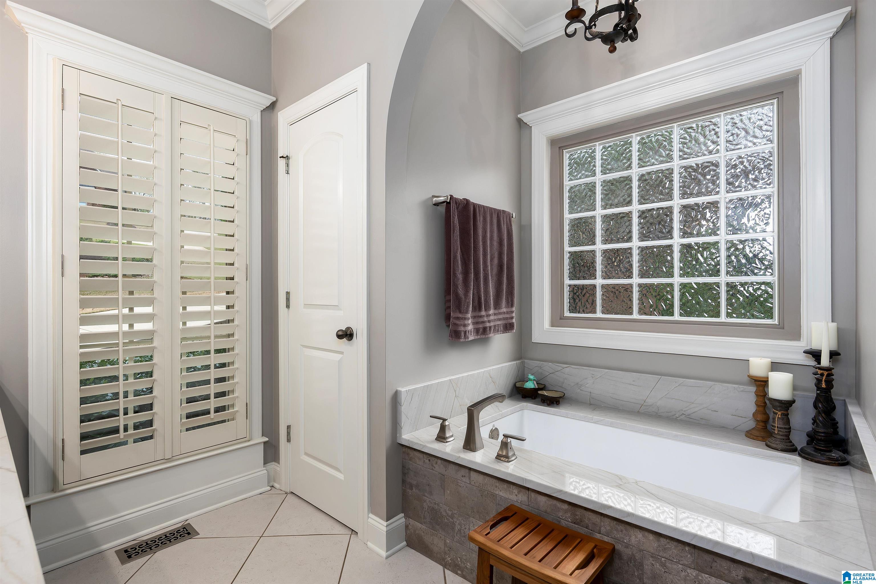 5679 CARRINGTON LAKE PARKWAY