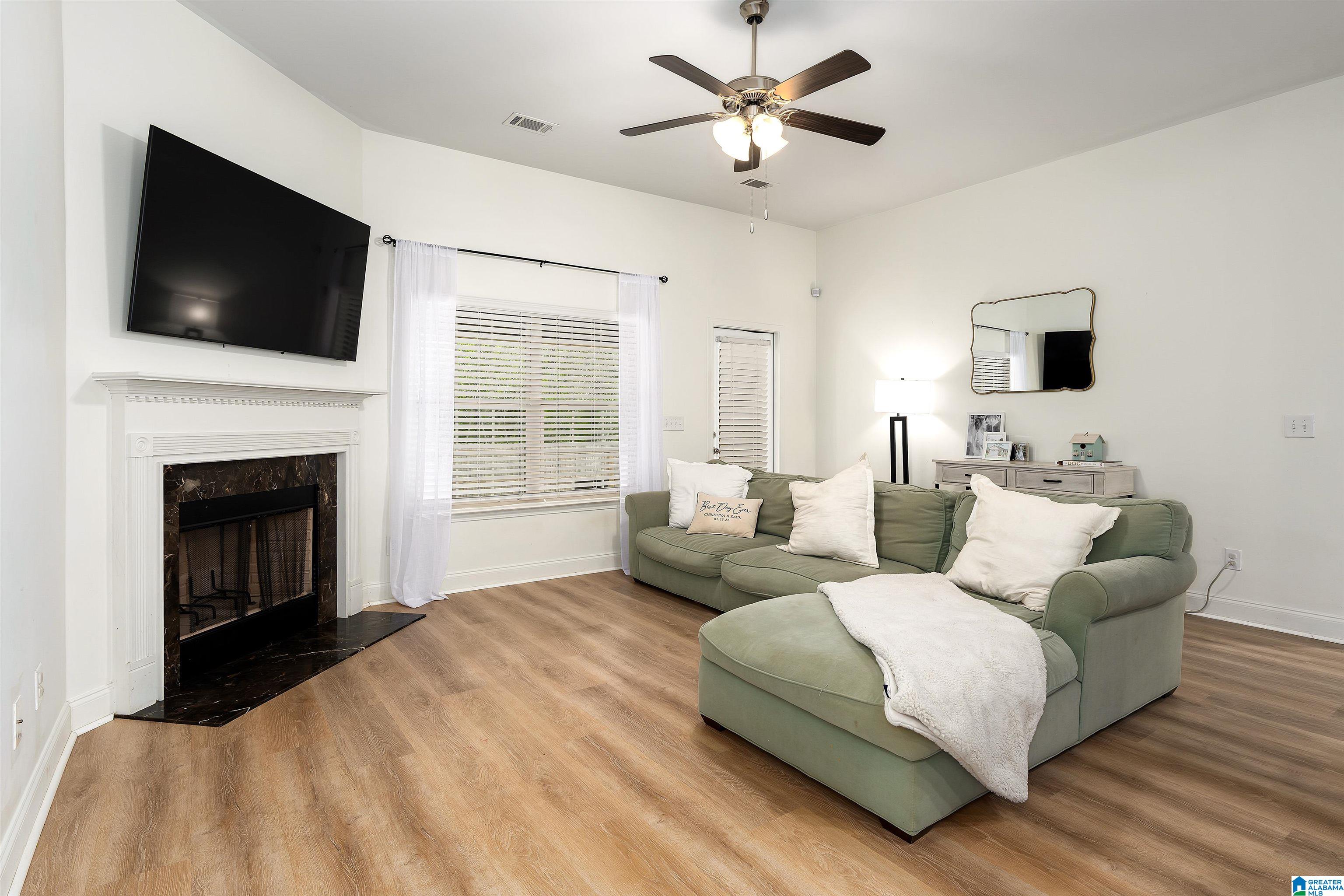 1029 BROOKHAVEN DRIVE