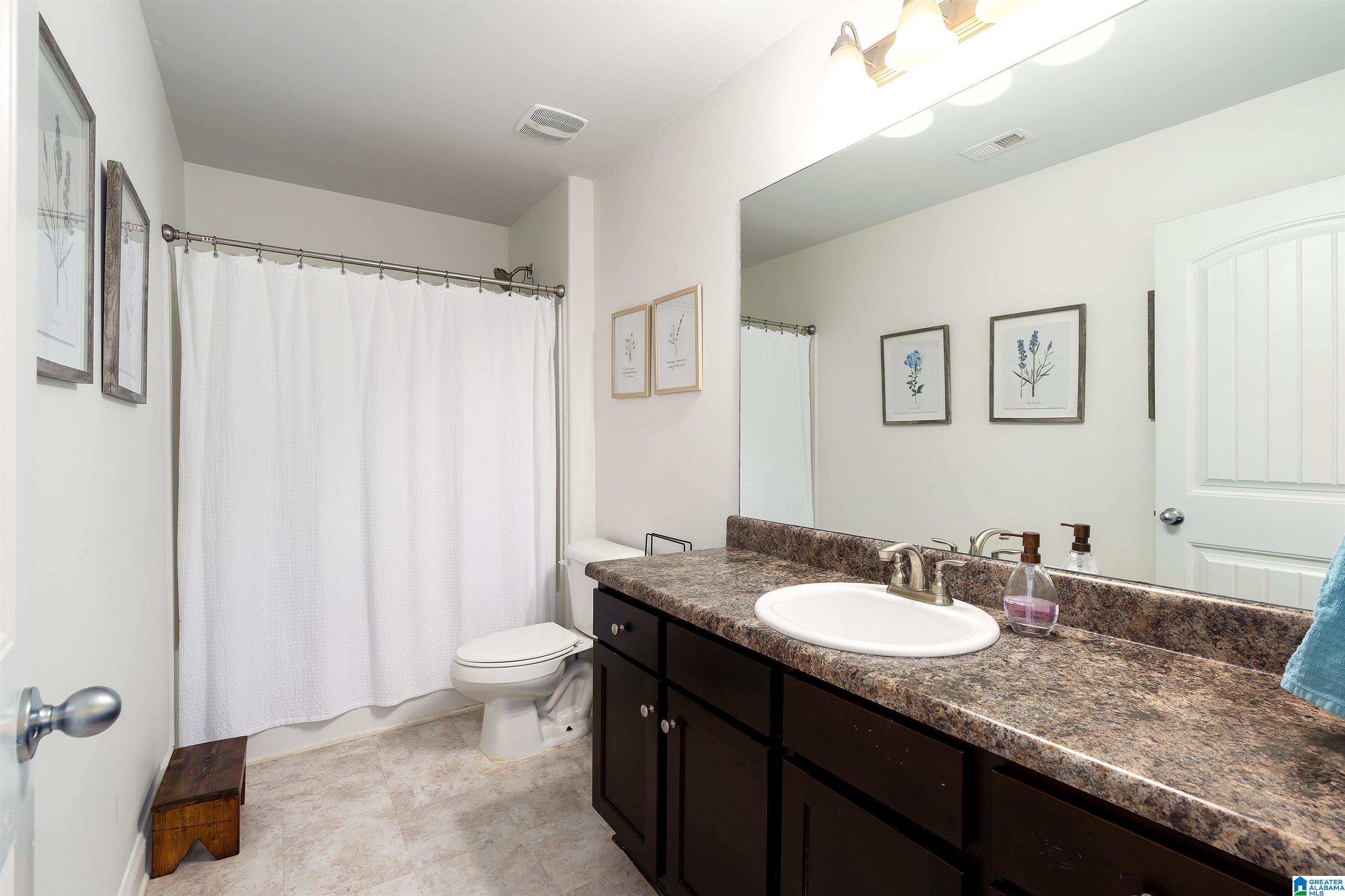 1029 BROOKHAVEN DRIVE