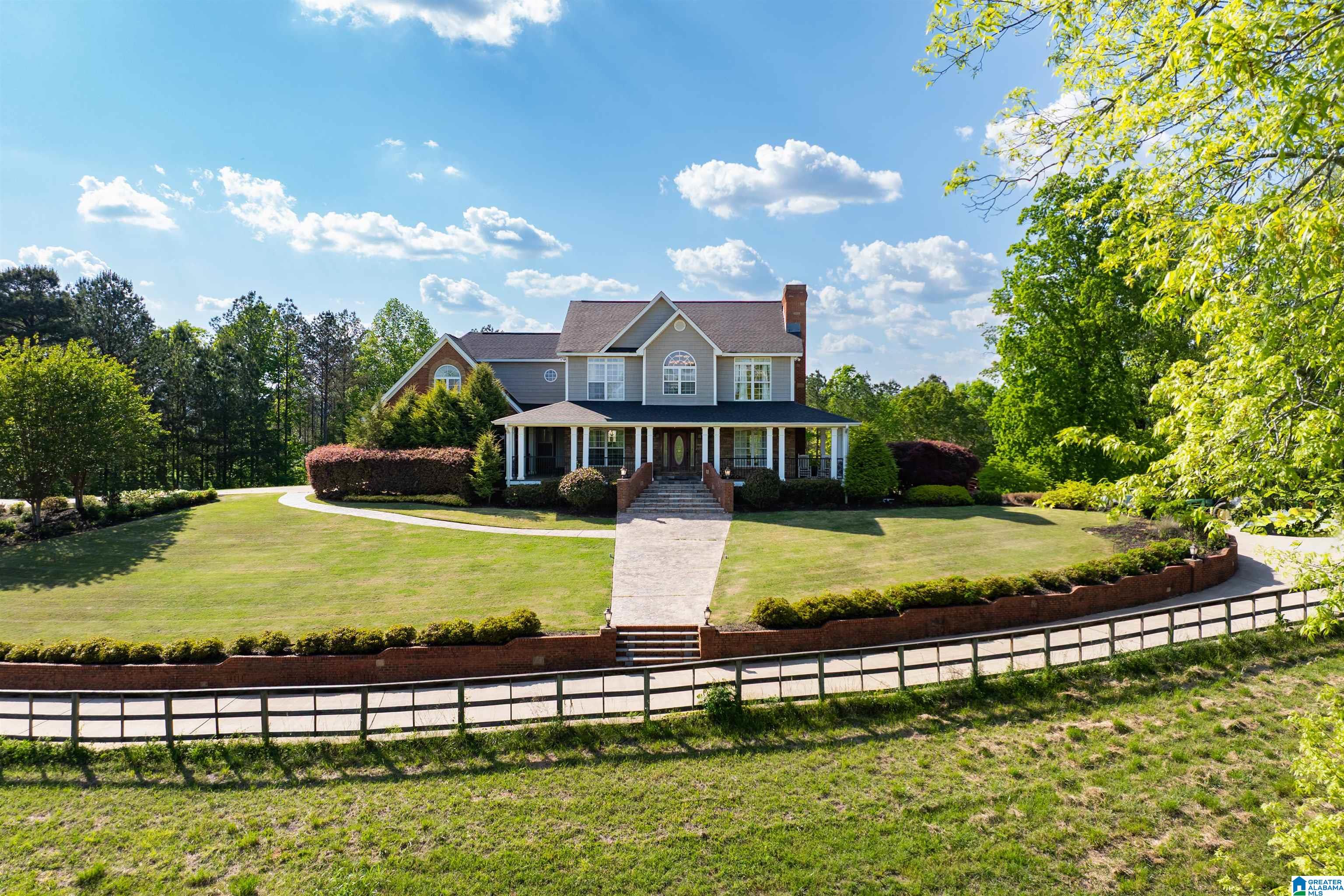2109 BOWMAN CIRCLE