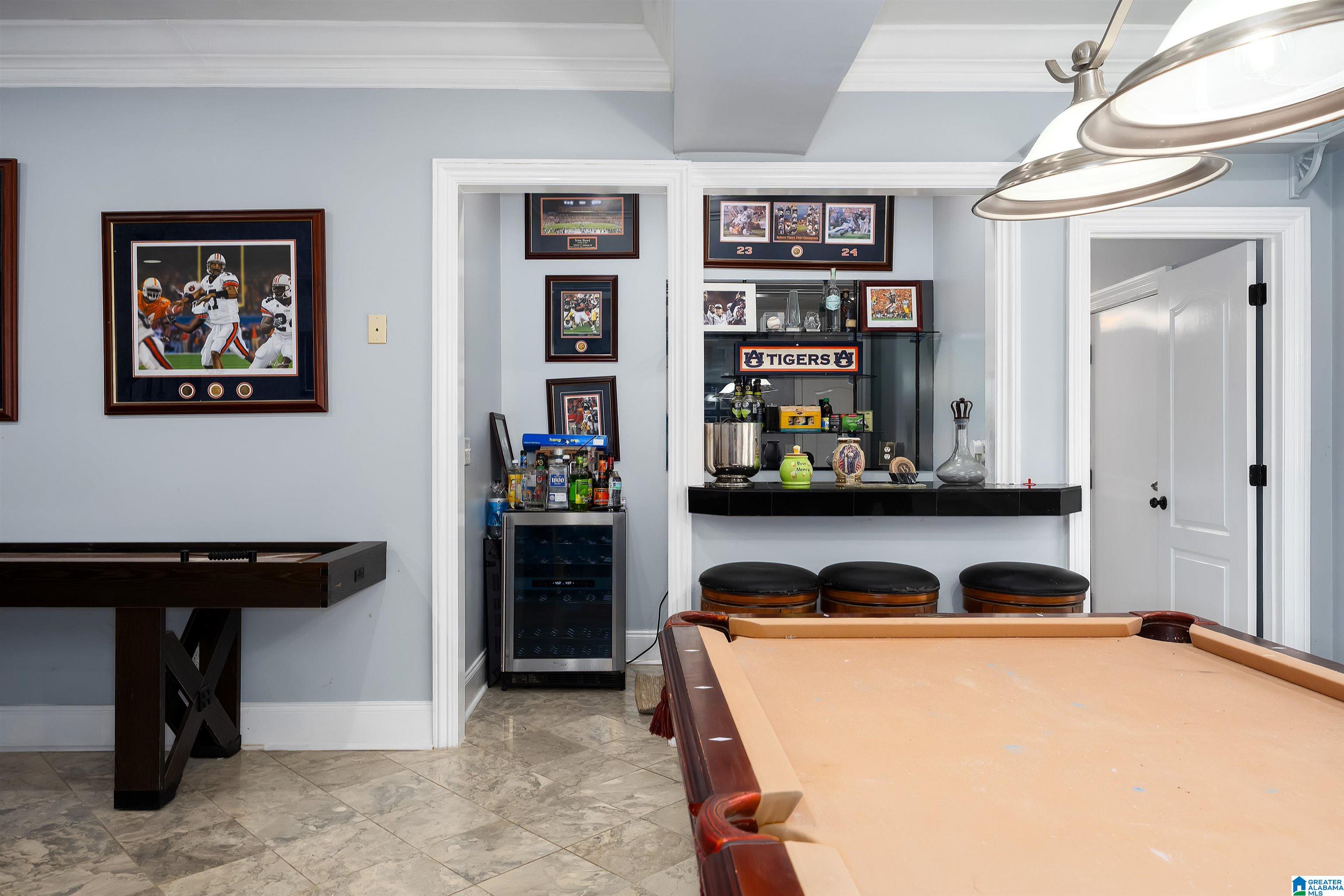 2109 BOWMAN CIRCLE