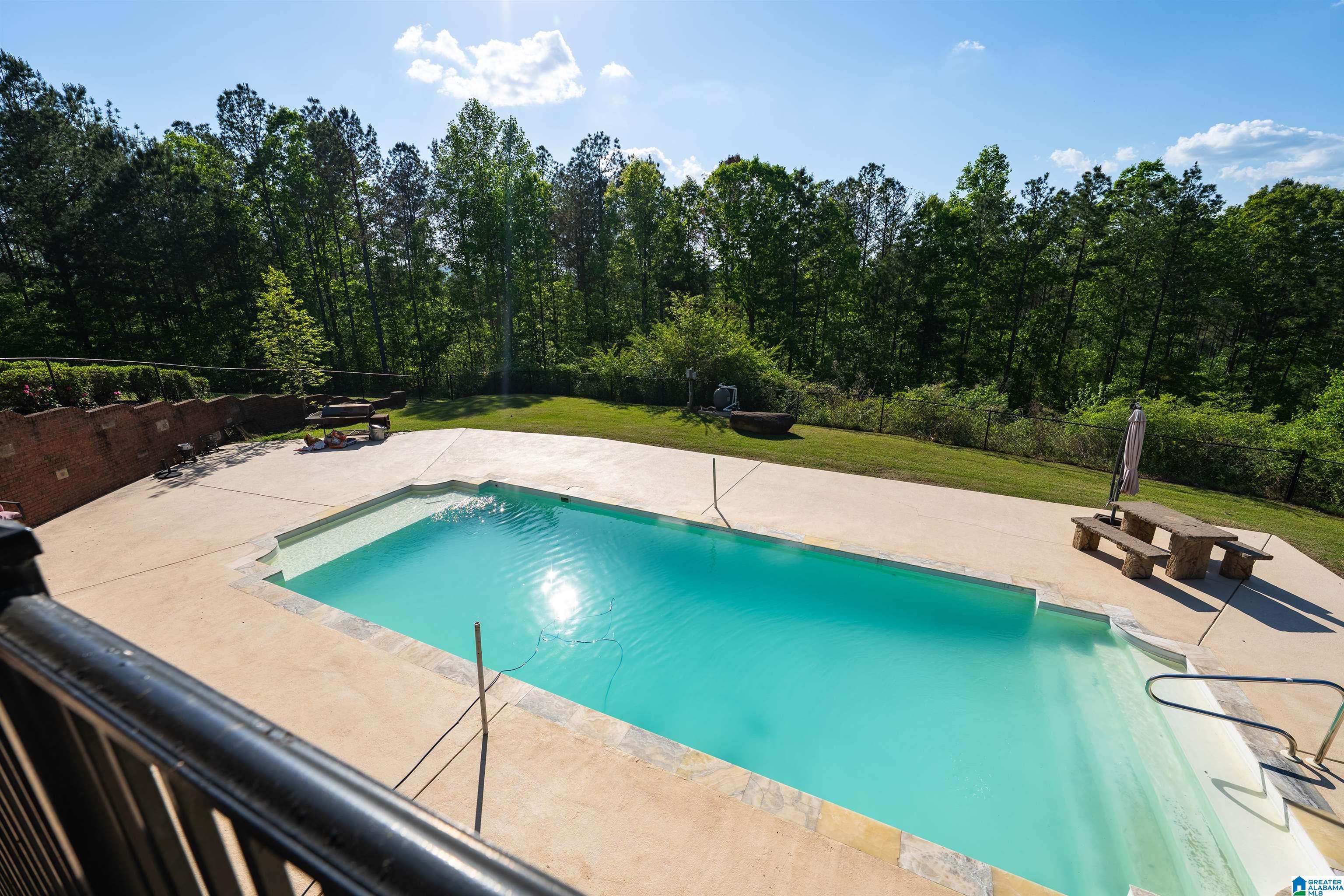 2109 BOWMAN CIRCLE