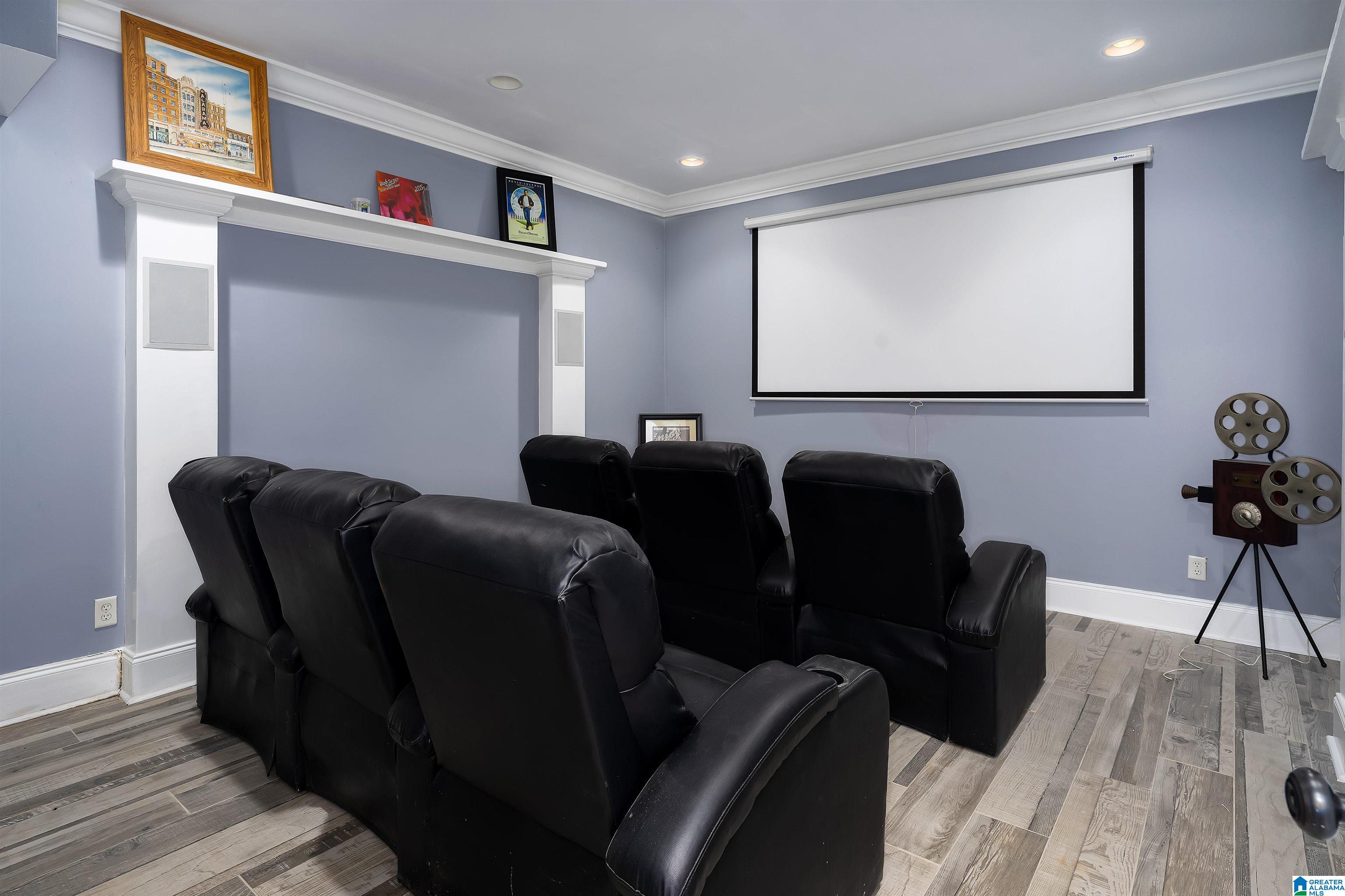 2109 BOWMAN CIRCLE