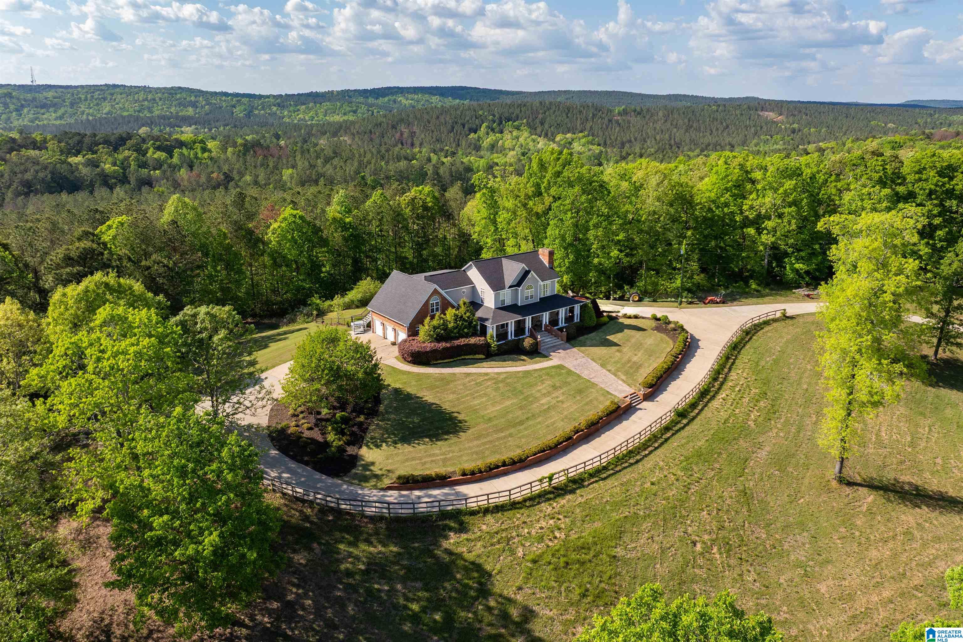2109 BOWMAN CIRCLE