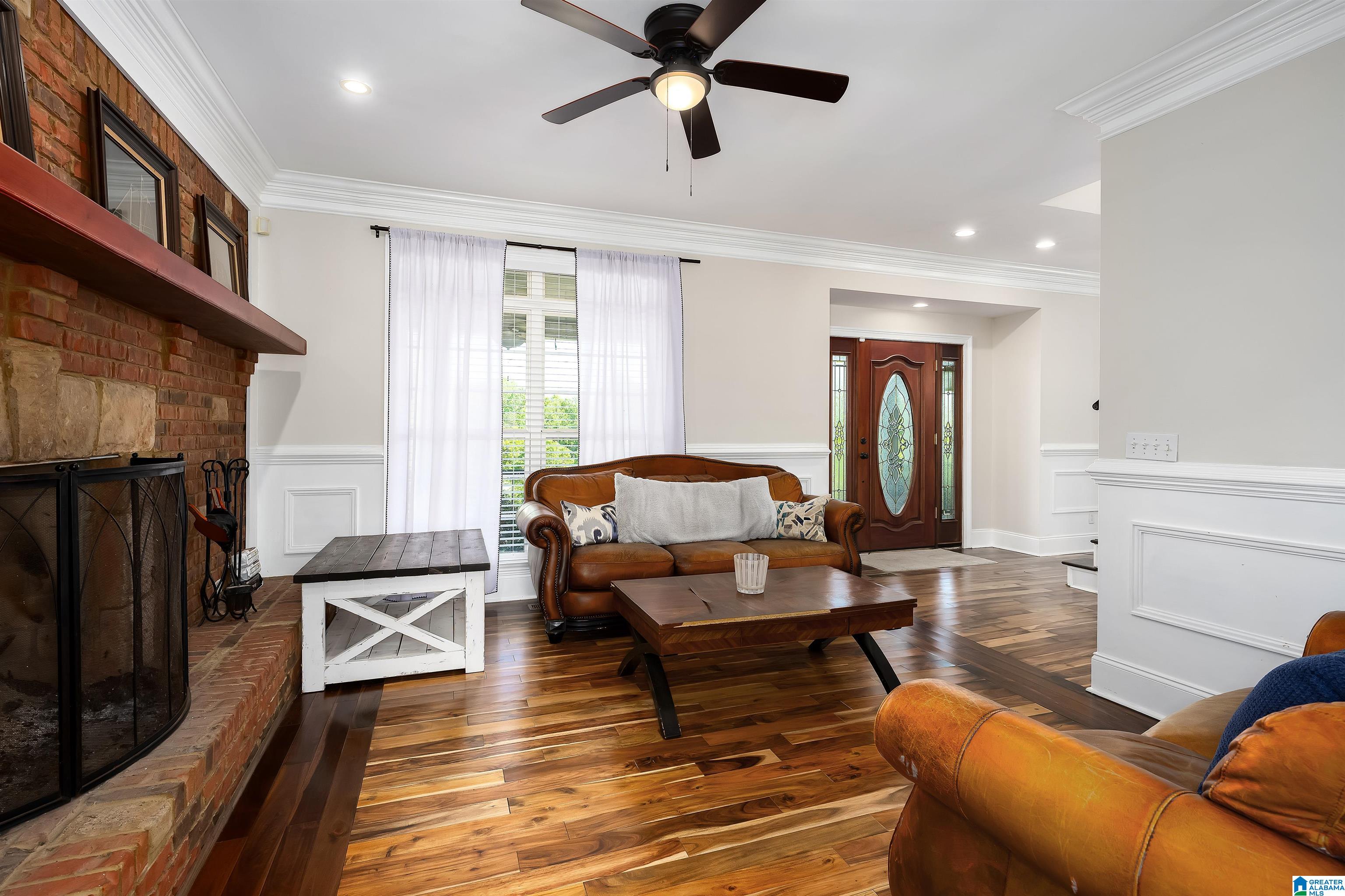 2109 BOWMAN CIRCLE