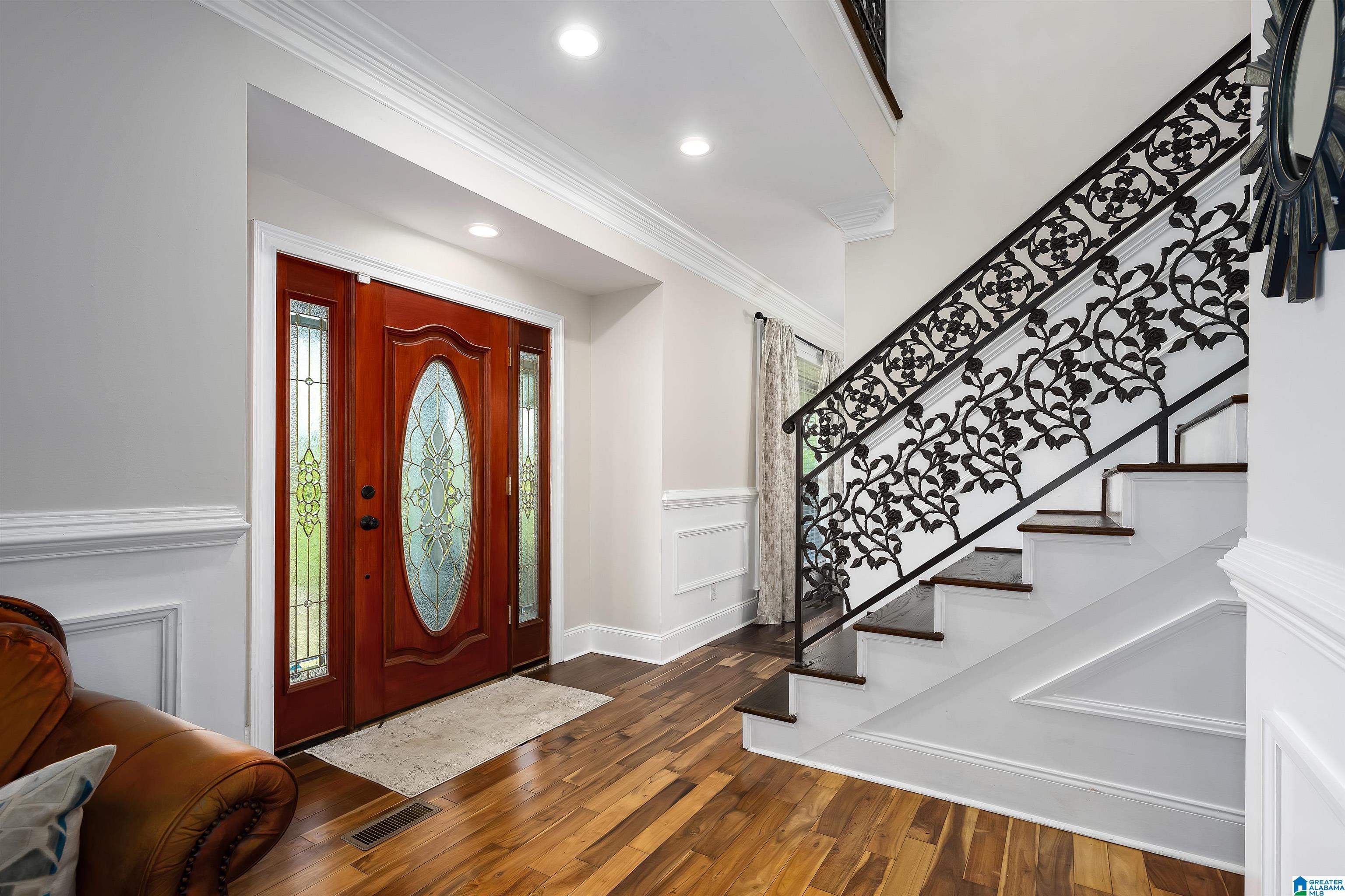 2109 BOWMAN CIRCLE