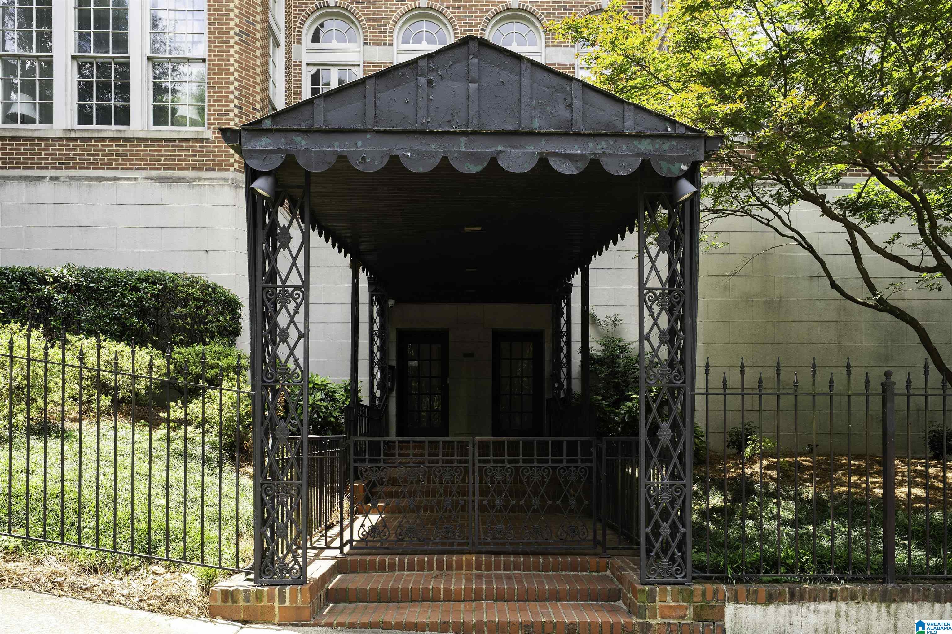 2250 HIGHLAND AVENUE S 51