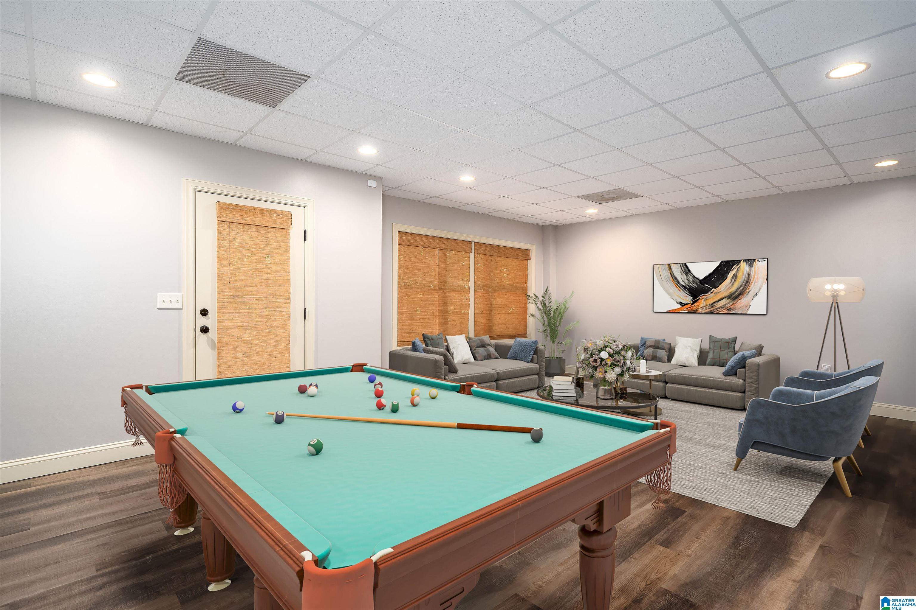 325 MIDDLE RIDGE DRIVE