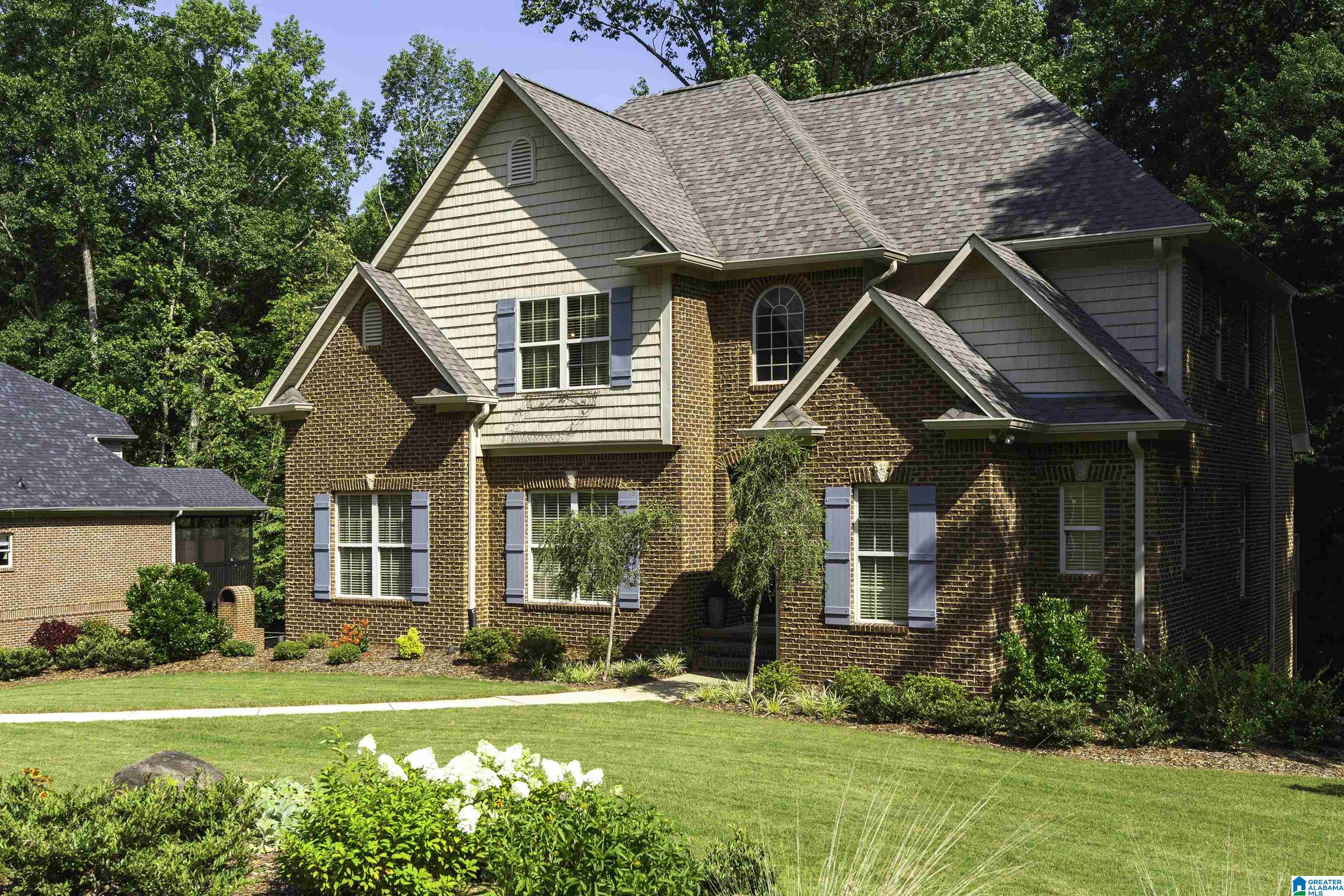 325 MIDDLE RIDGE DRIVE