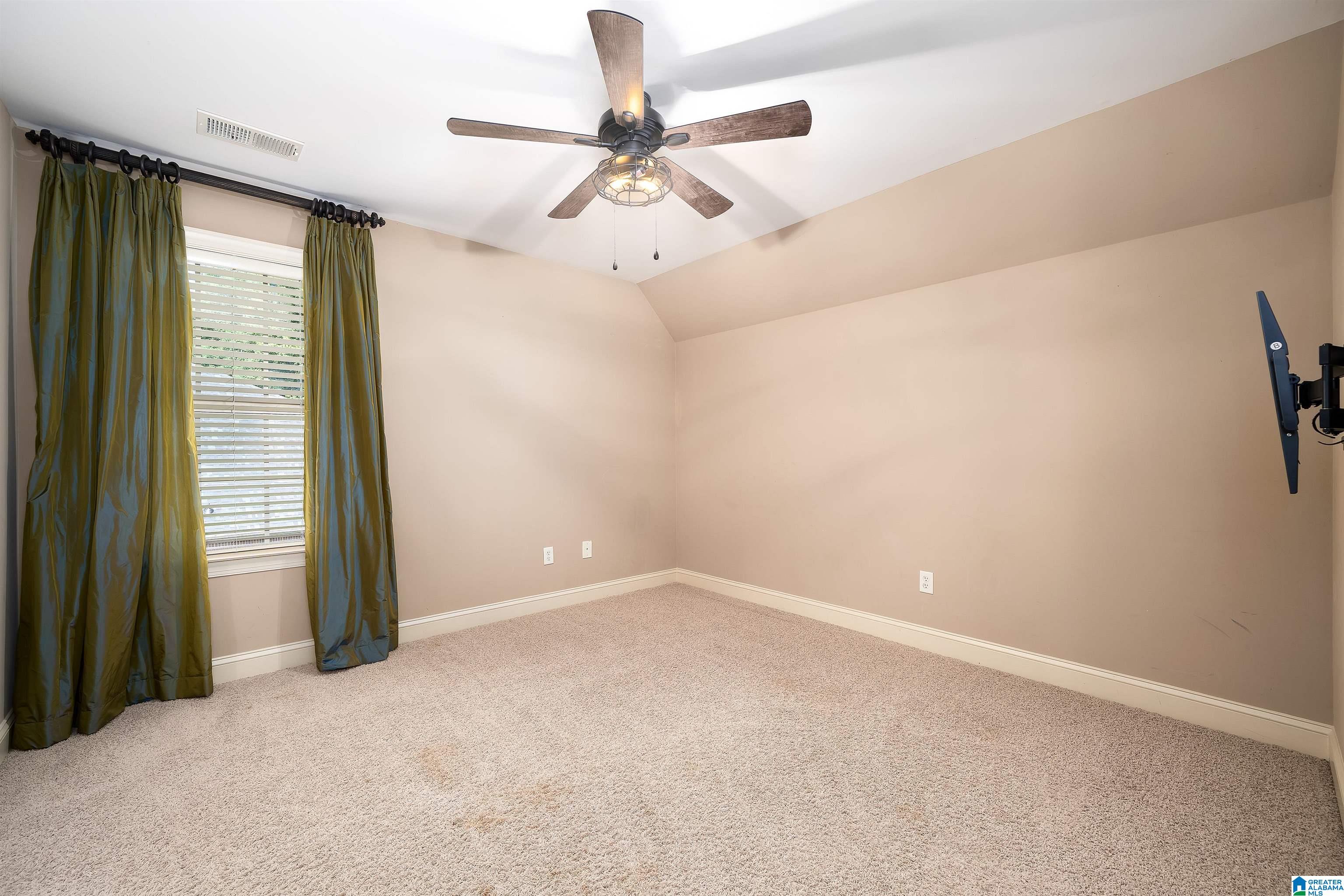 325 MIDDLE RIDGE DRIVE
