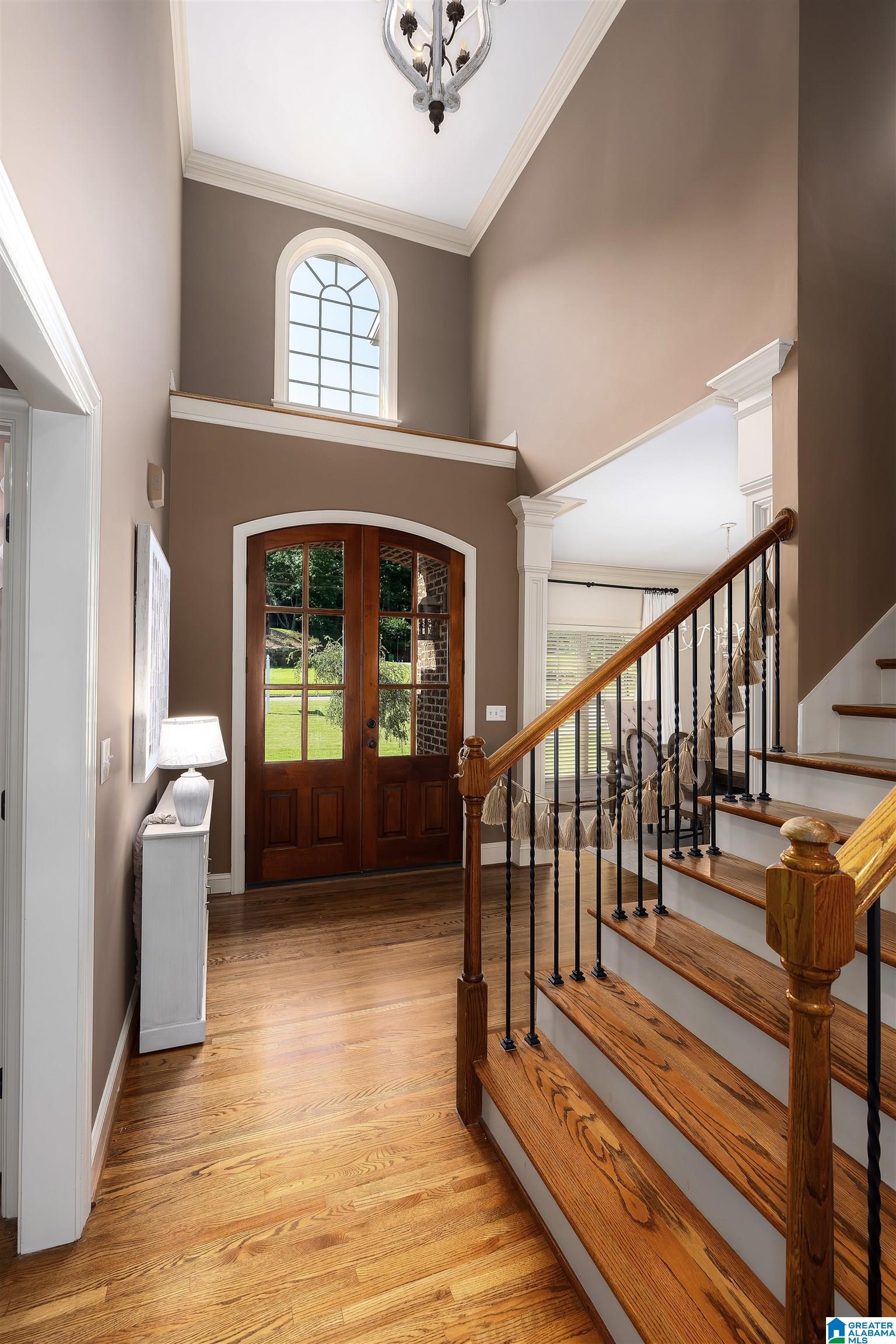 325 MIDDLE RIDGE DRIVE