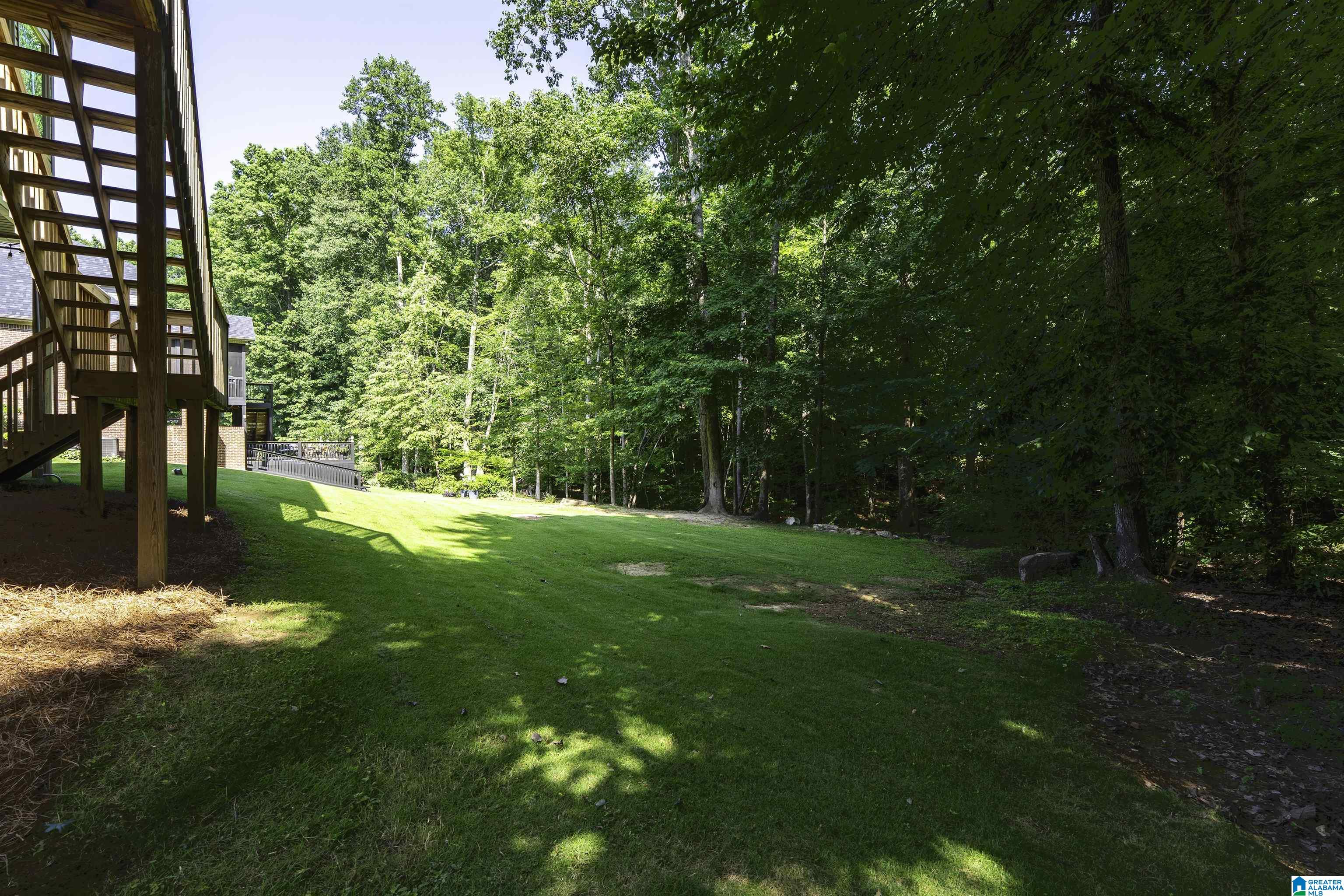 325 MIDDLE RIDGE DRIVE