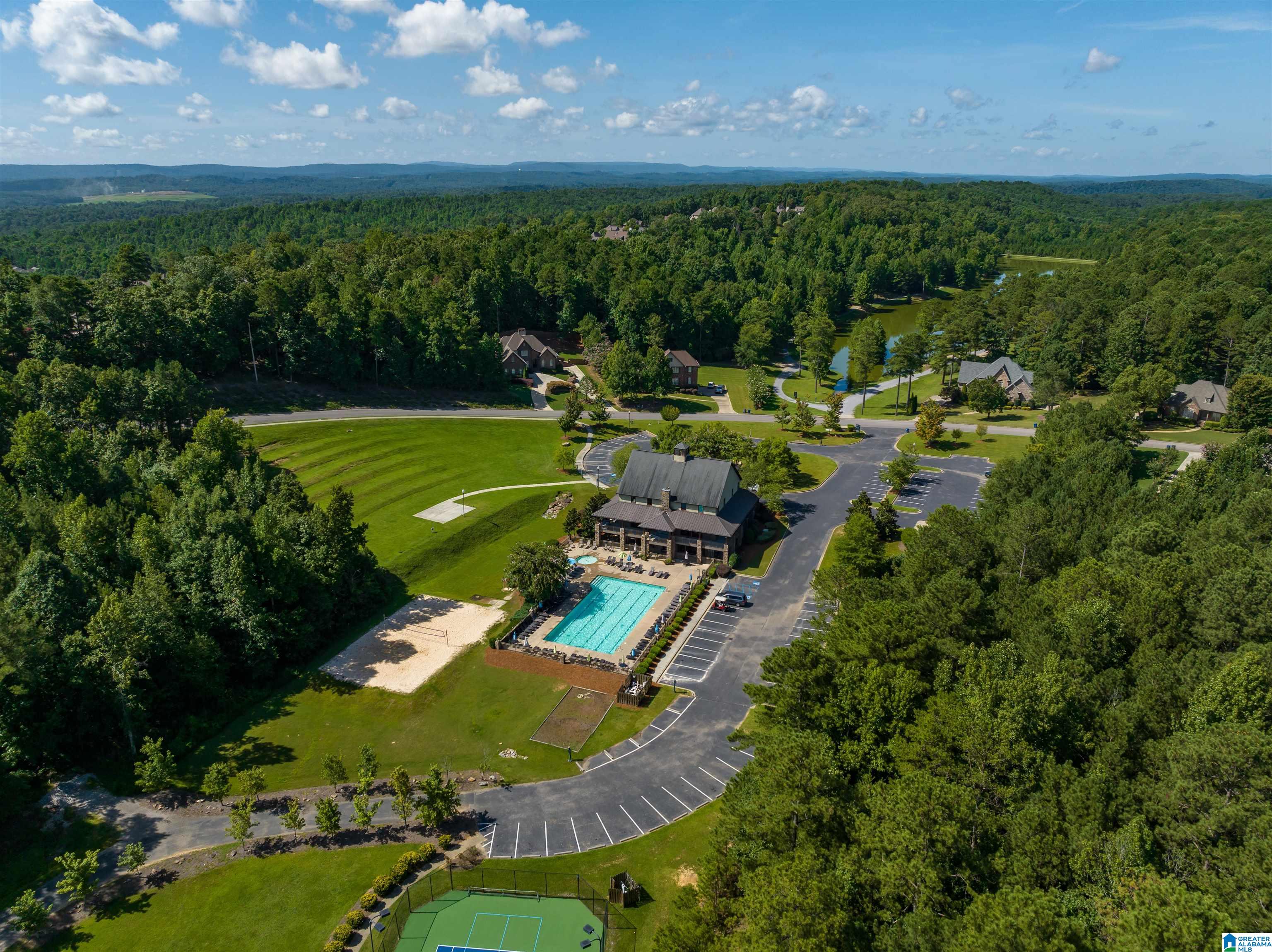 8579 HIGHLANDS TRACE