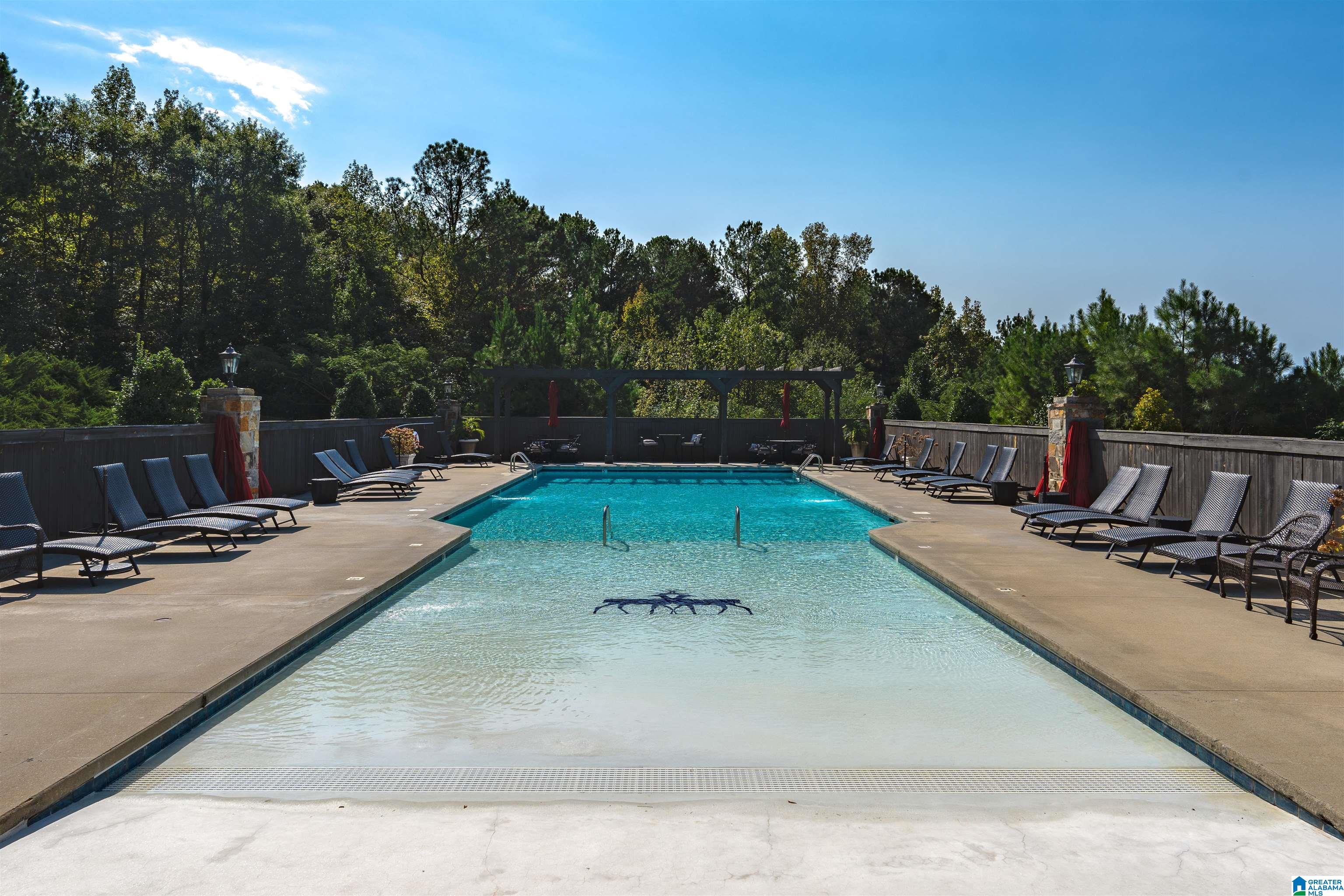 5805 DEERFOOT COURT
