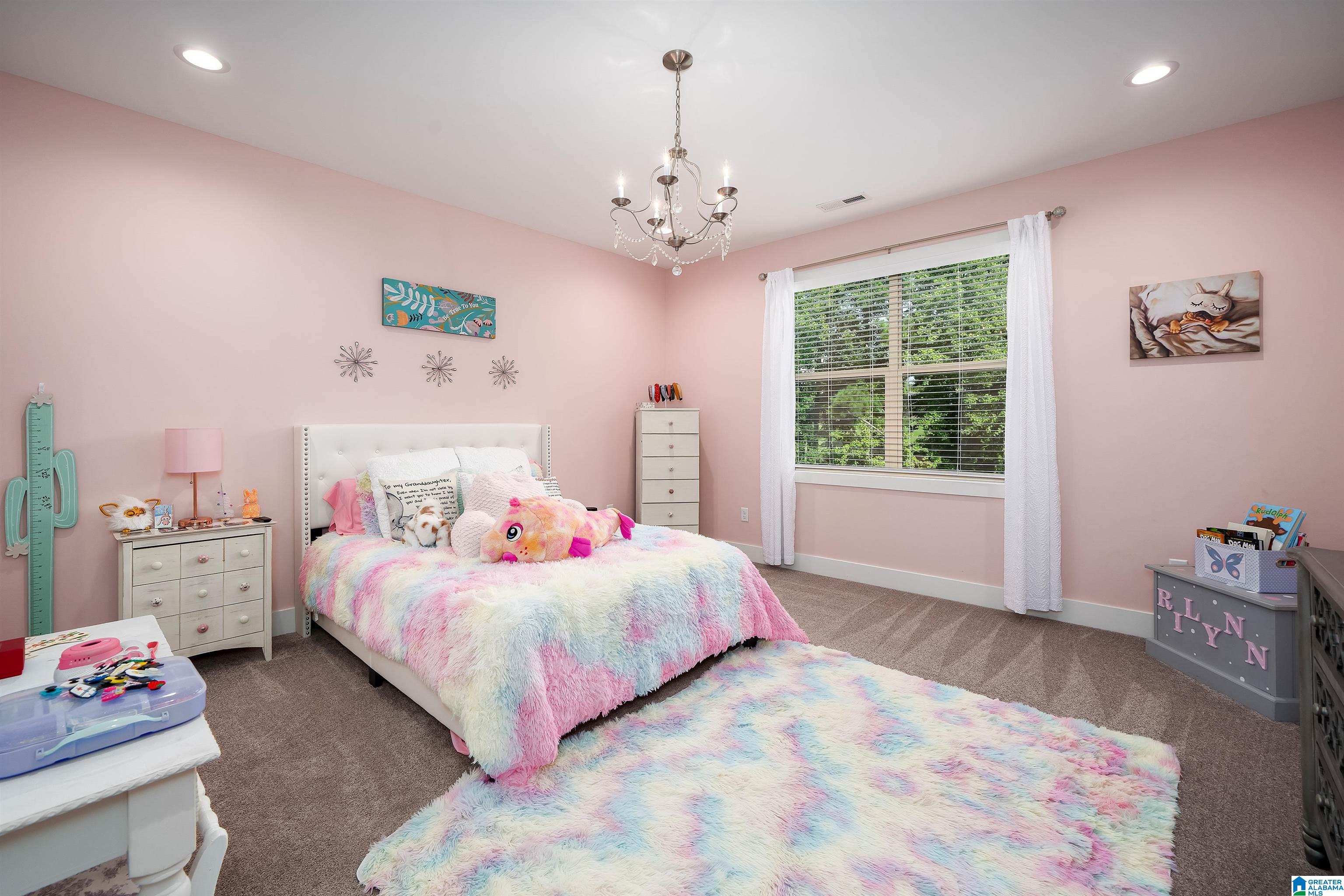 5805 DEERFOOT COURT