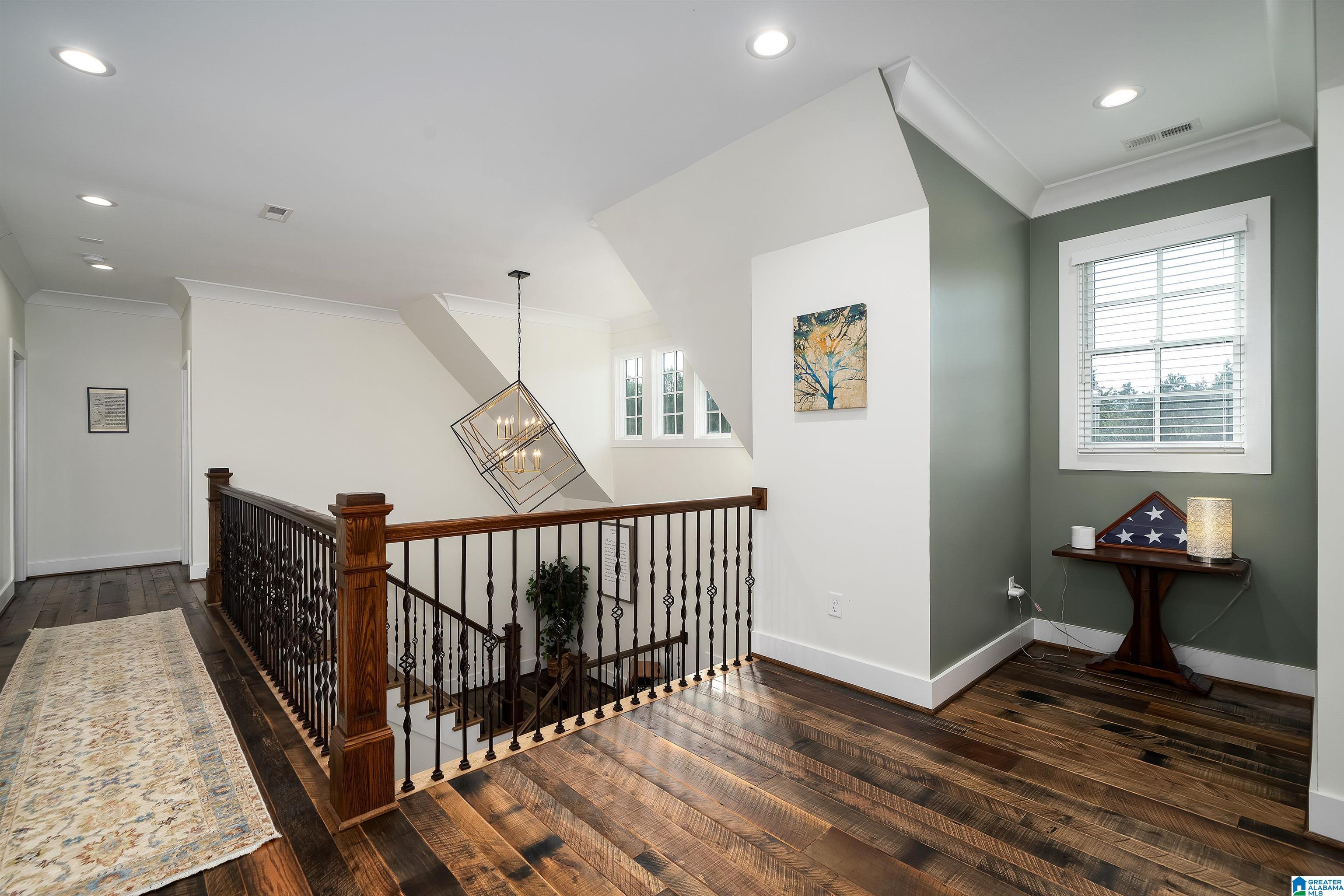 5805 DEERFOOT COURT