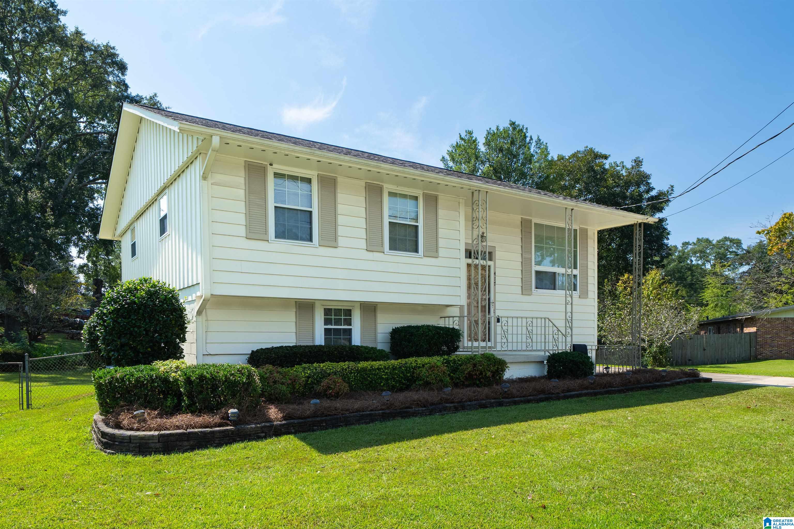 417 DEBBIE DRIVE
