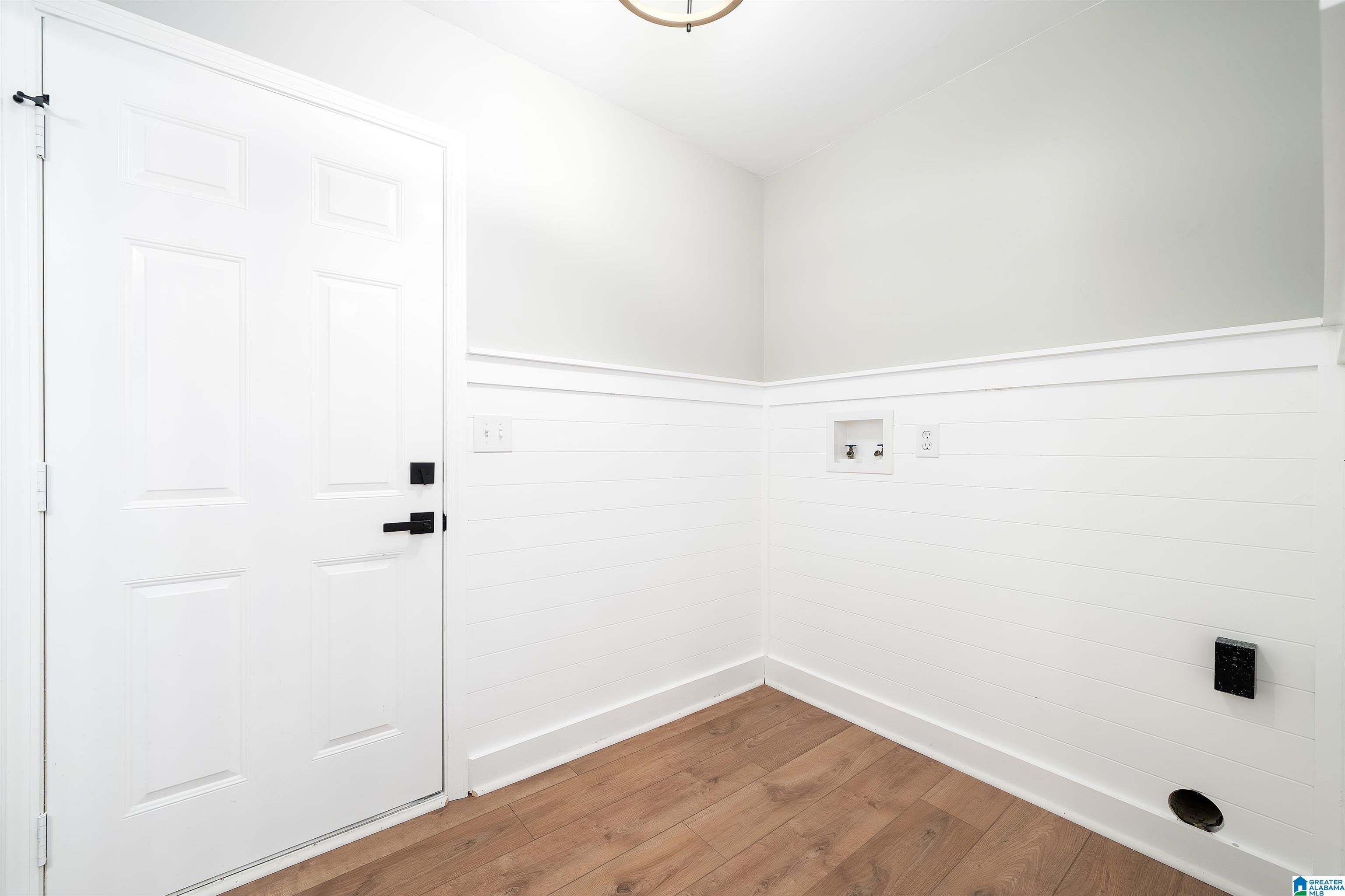 121 CEDAR GROVE PARKWAY