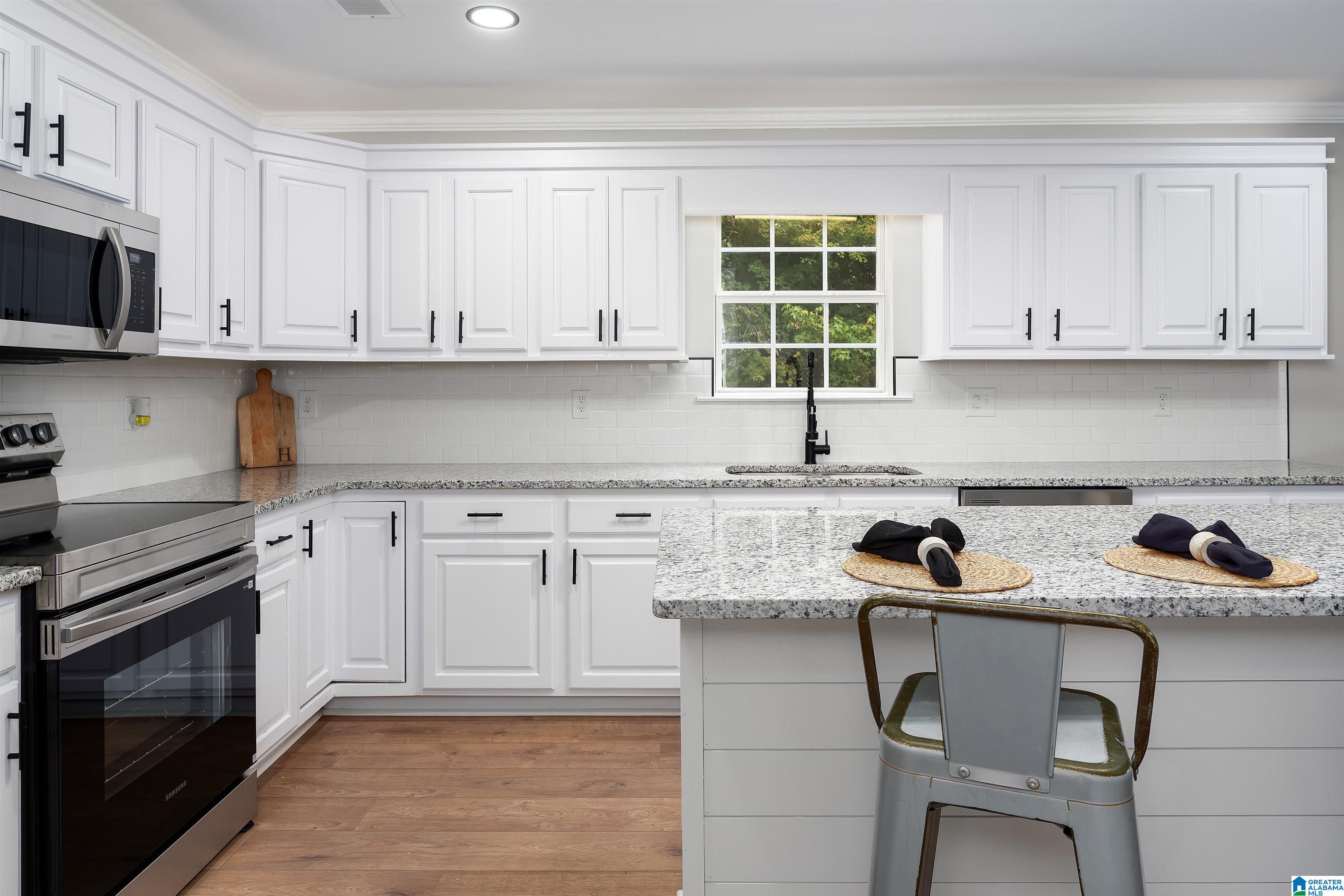 121 CEDAR GROVE PARKWAY