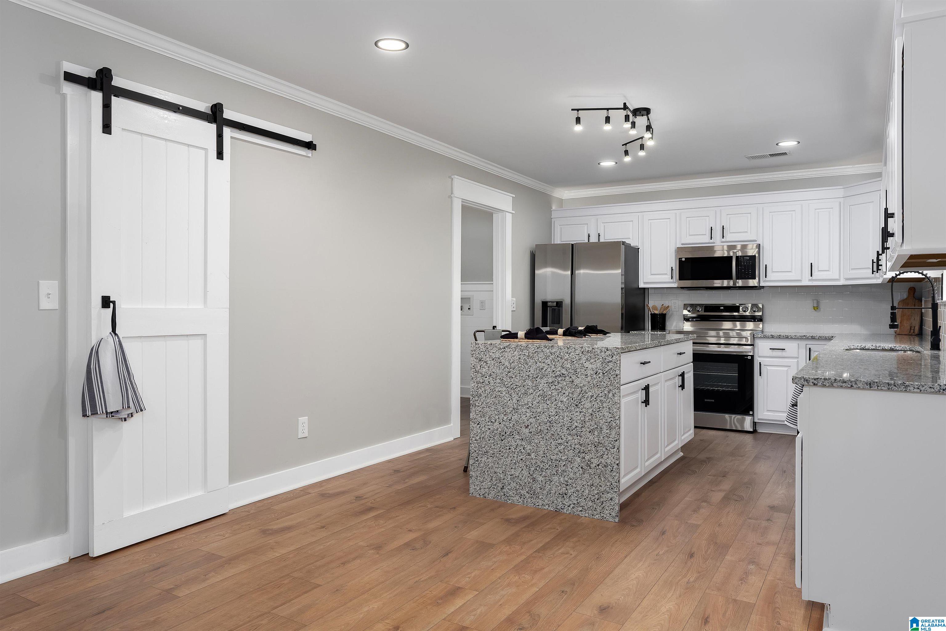 121 CEDAR GROVE PARKWAY