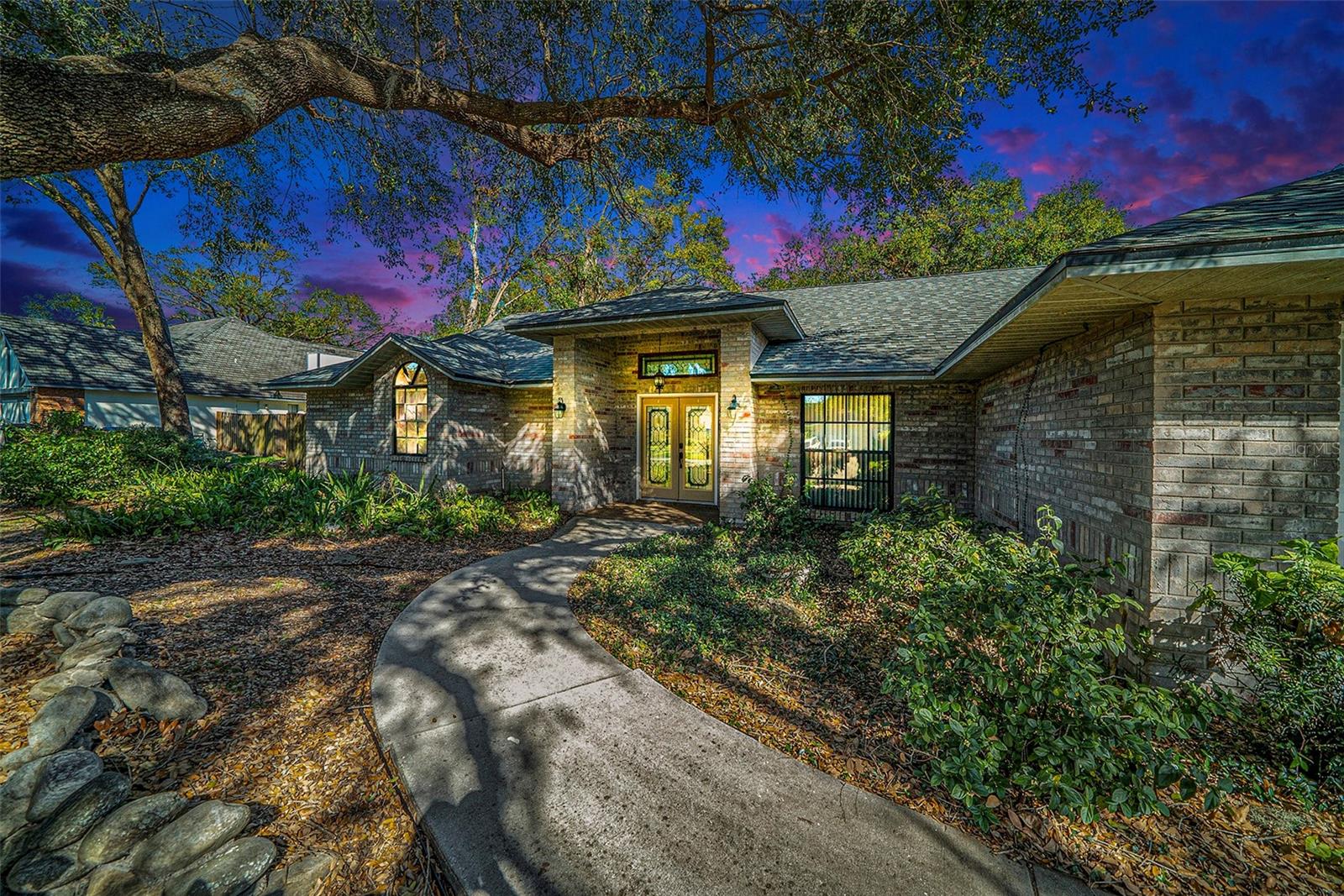 3013 RIDGEVALE CIR