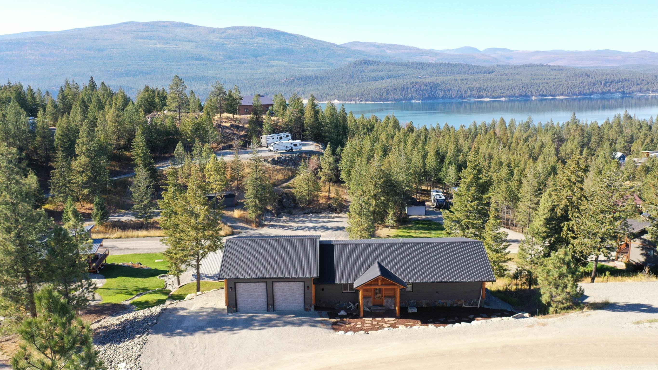 11 Kamloop Court