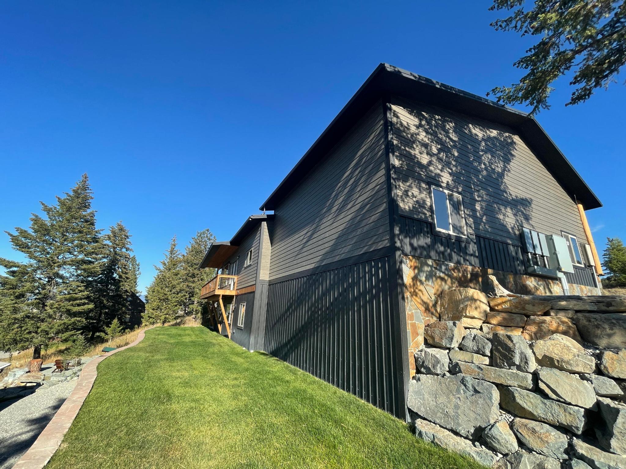 11 Kamloop Court