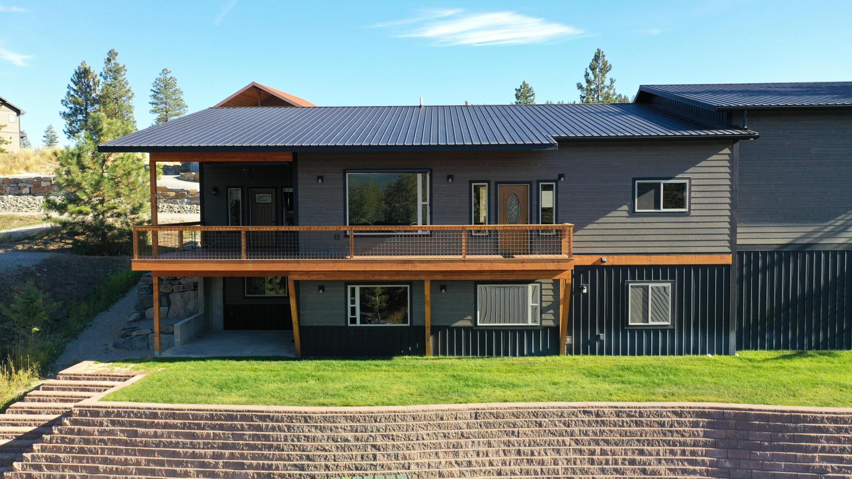 11 Kamloop Court