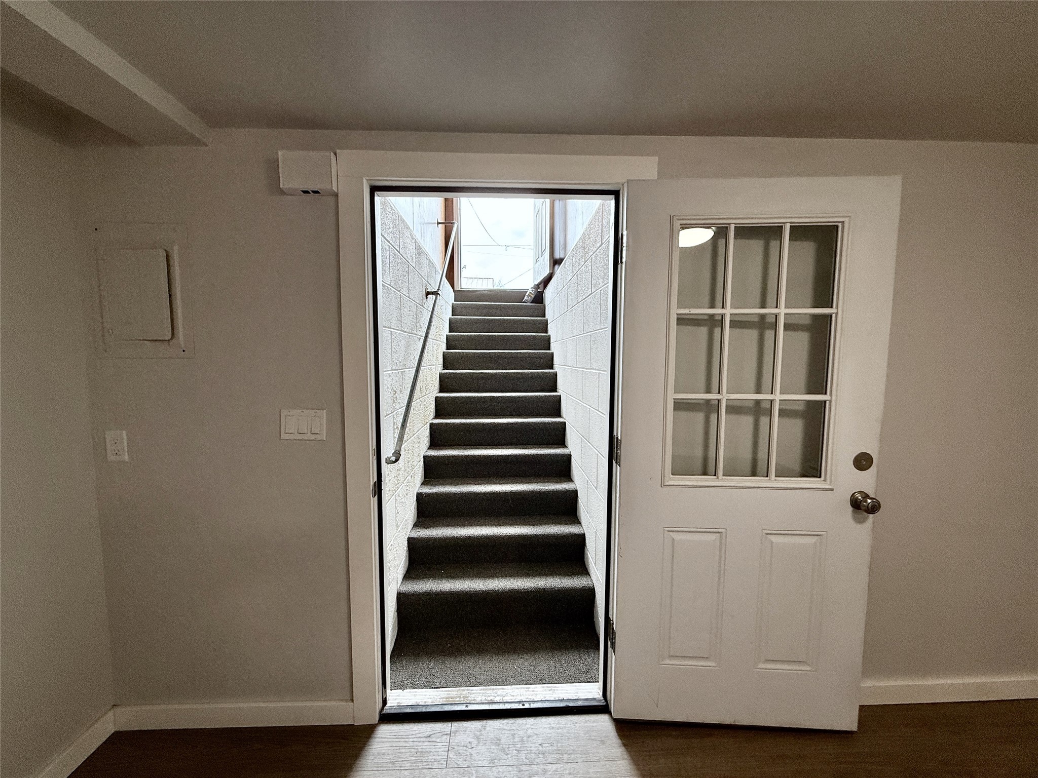 506 1st Avenue E A,B,C