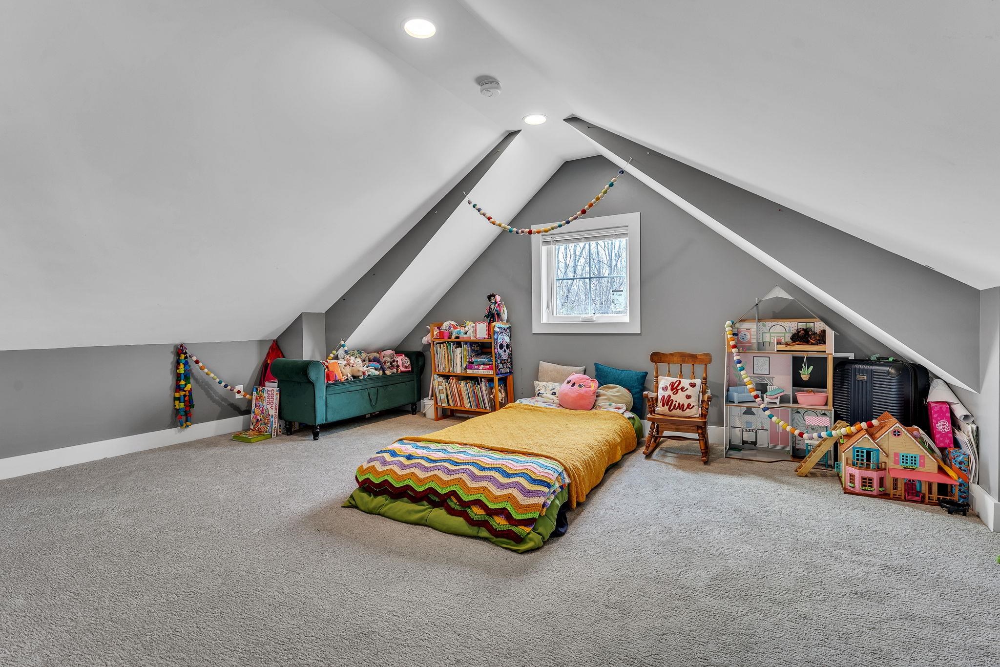 170 Pleasant Valley Road