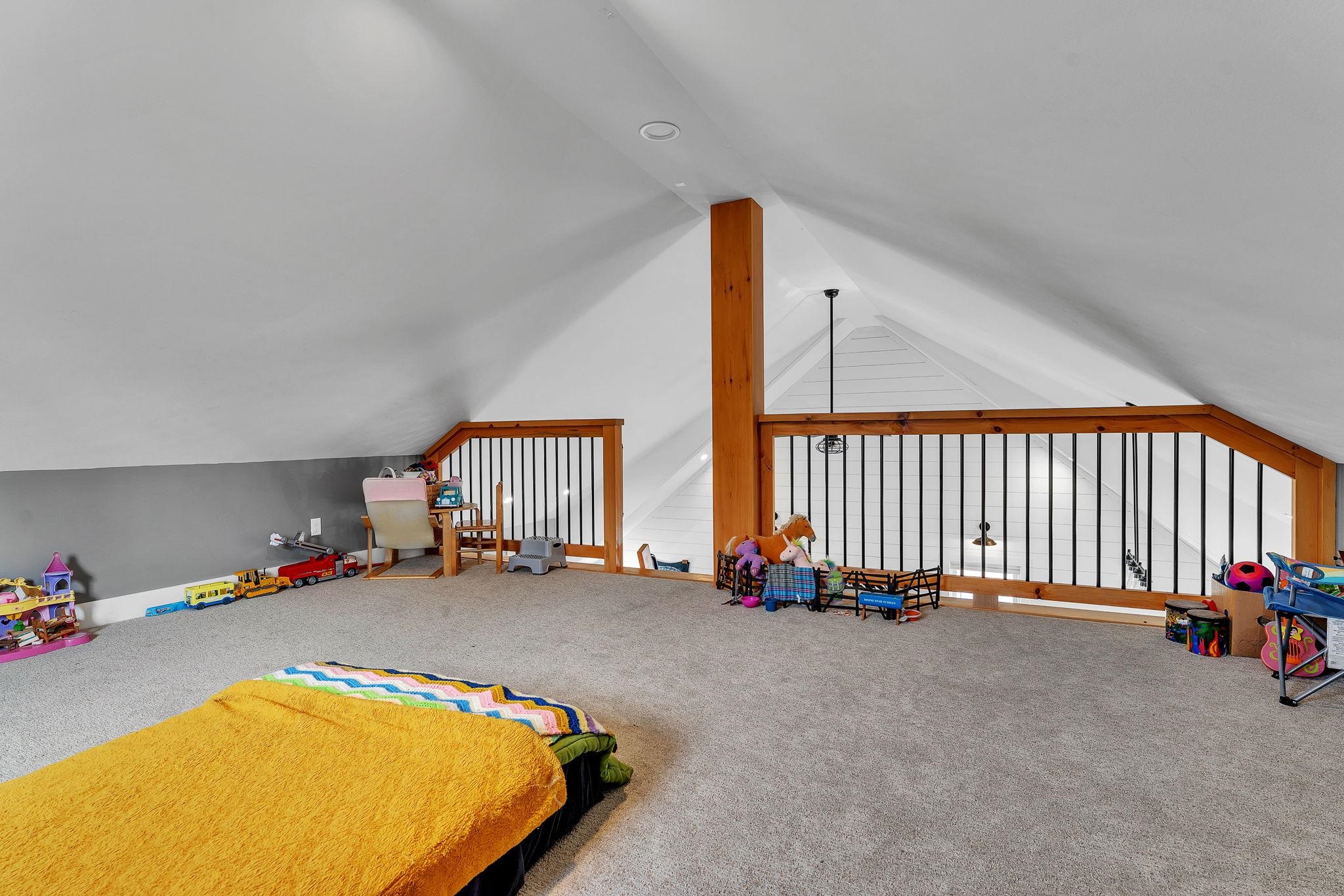 170 Pleasant Valley Road