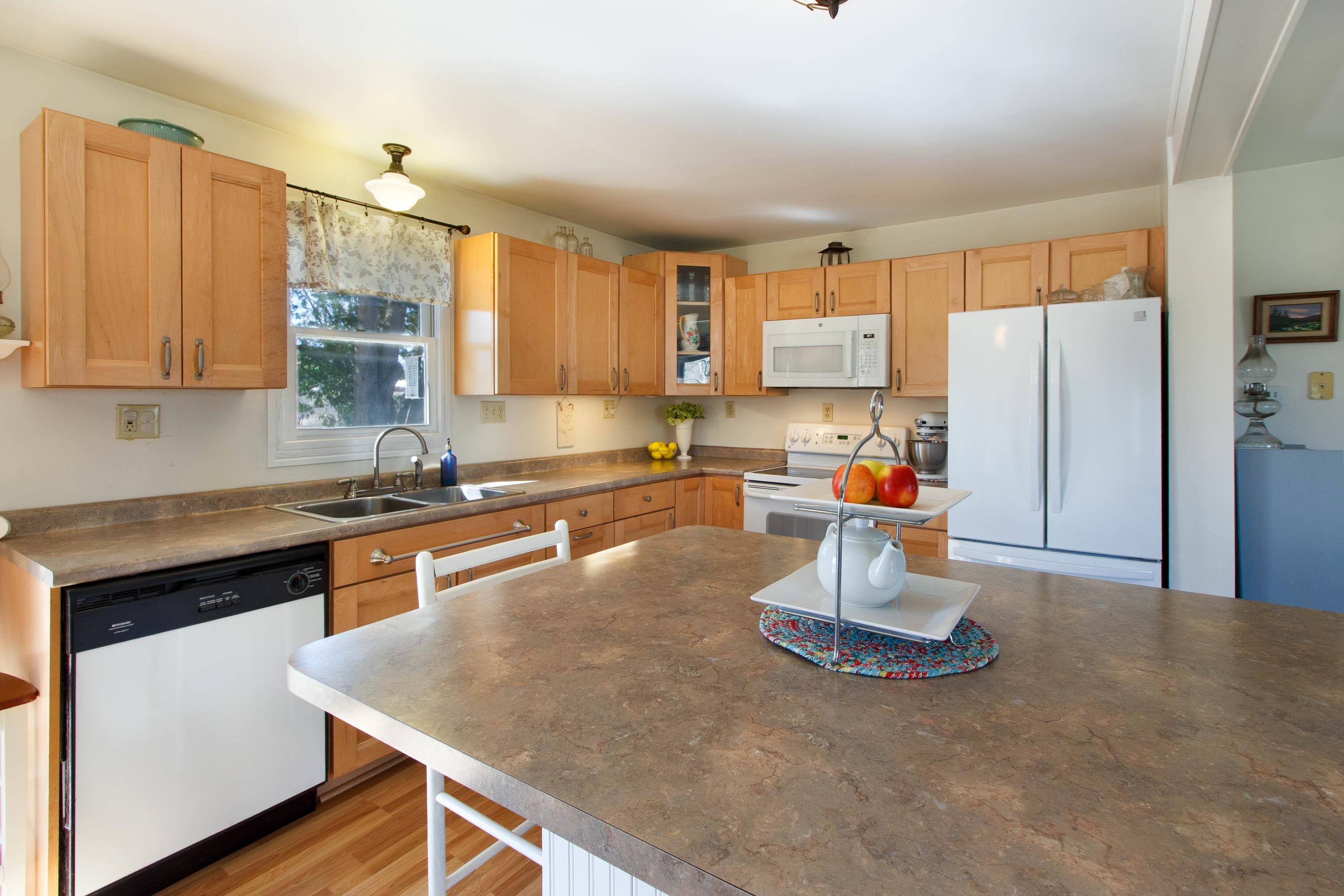 38 Holiday Point Road