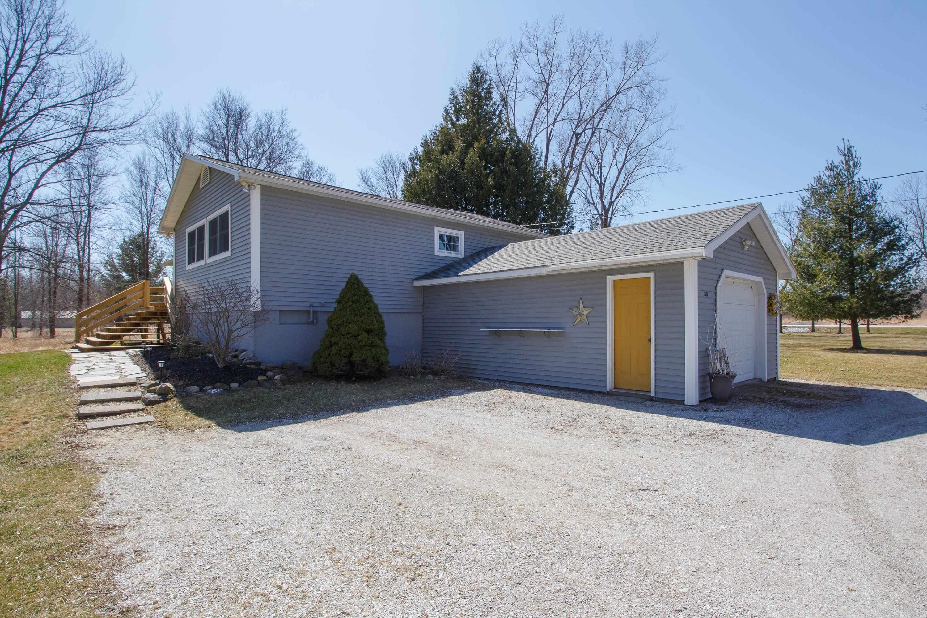 38 Holiday Point Road