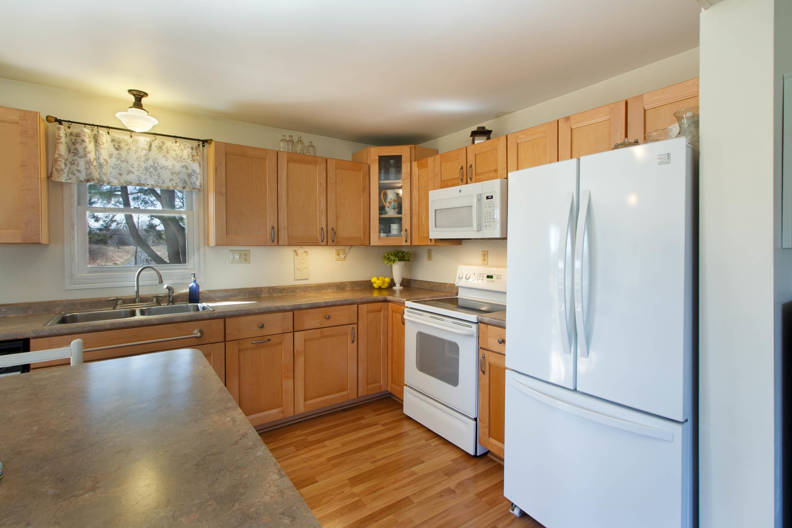 38 Holiday Point Road