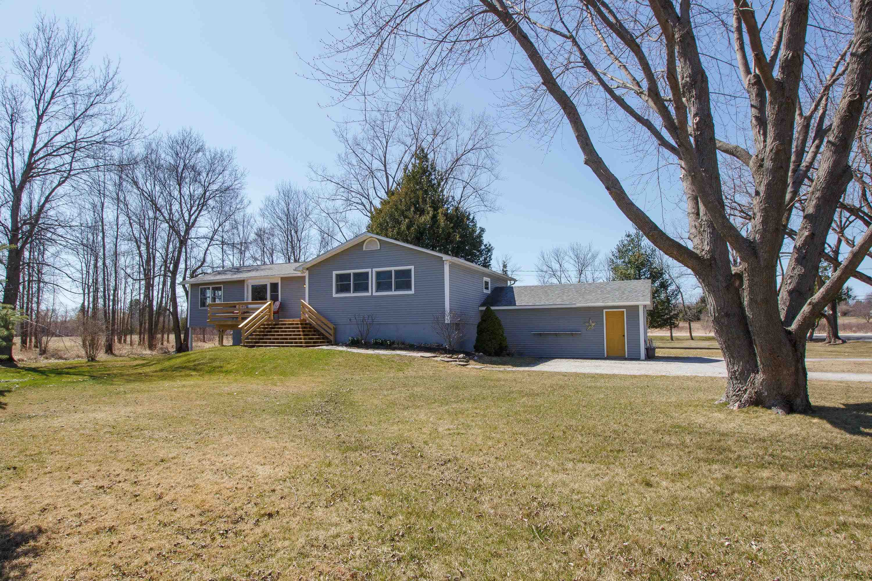 38 Holiday Point Road