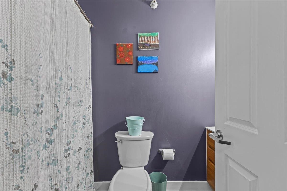 409 Farrell Street Unit: 400