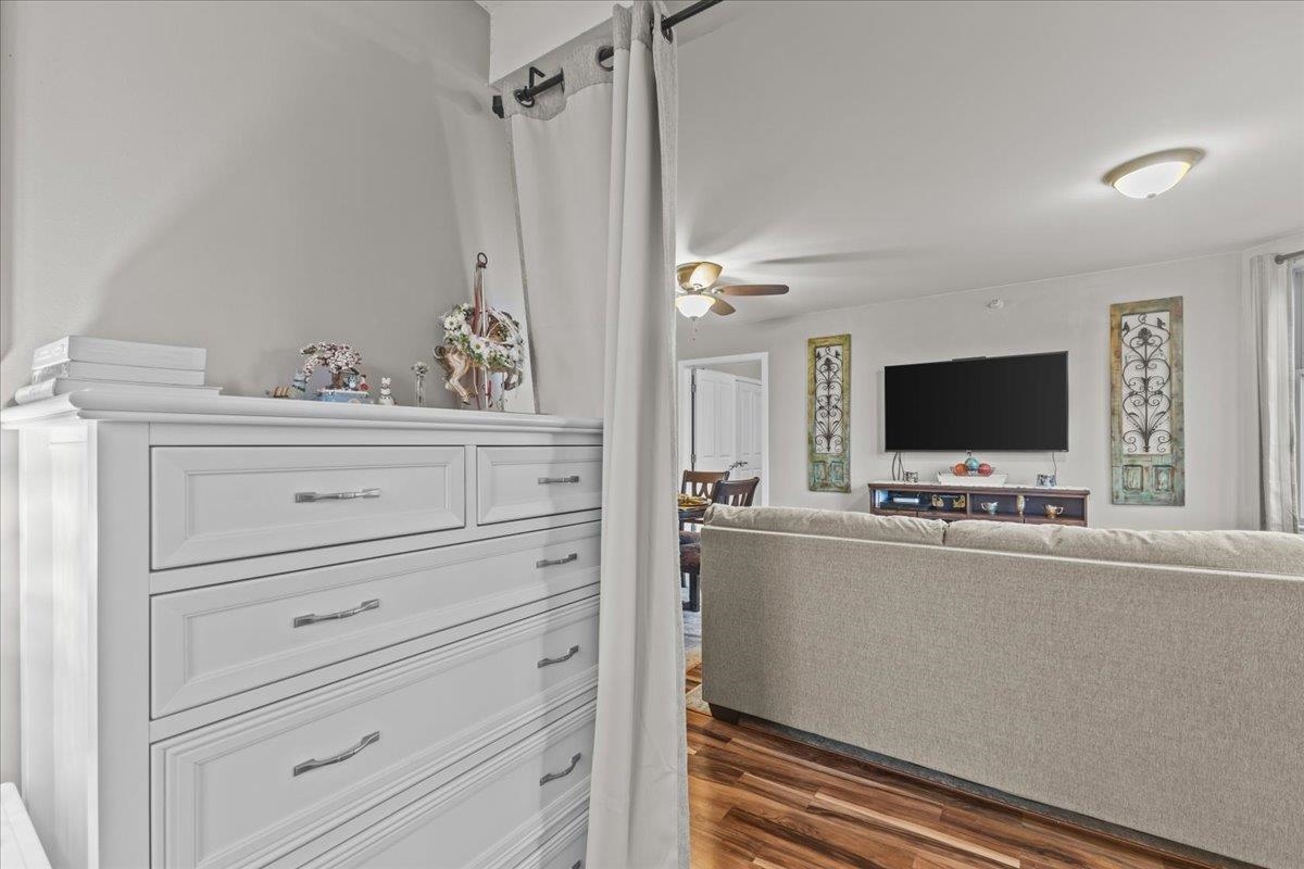 409 Farrell Street Unit: 400