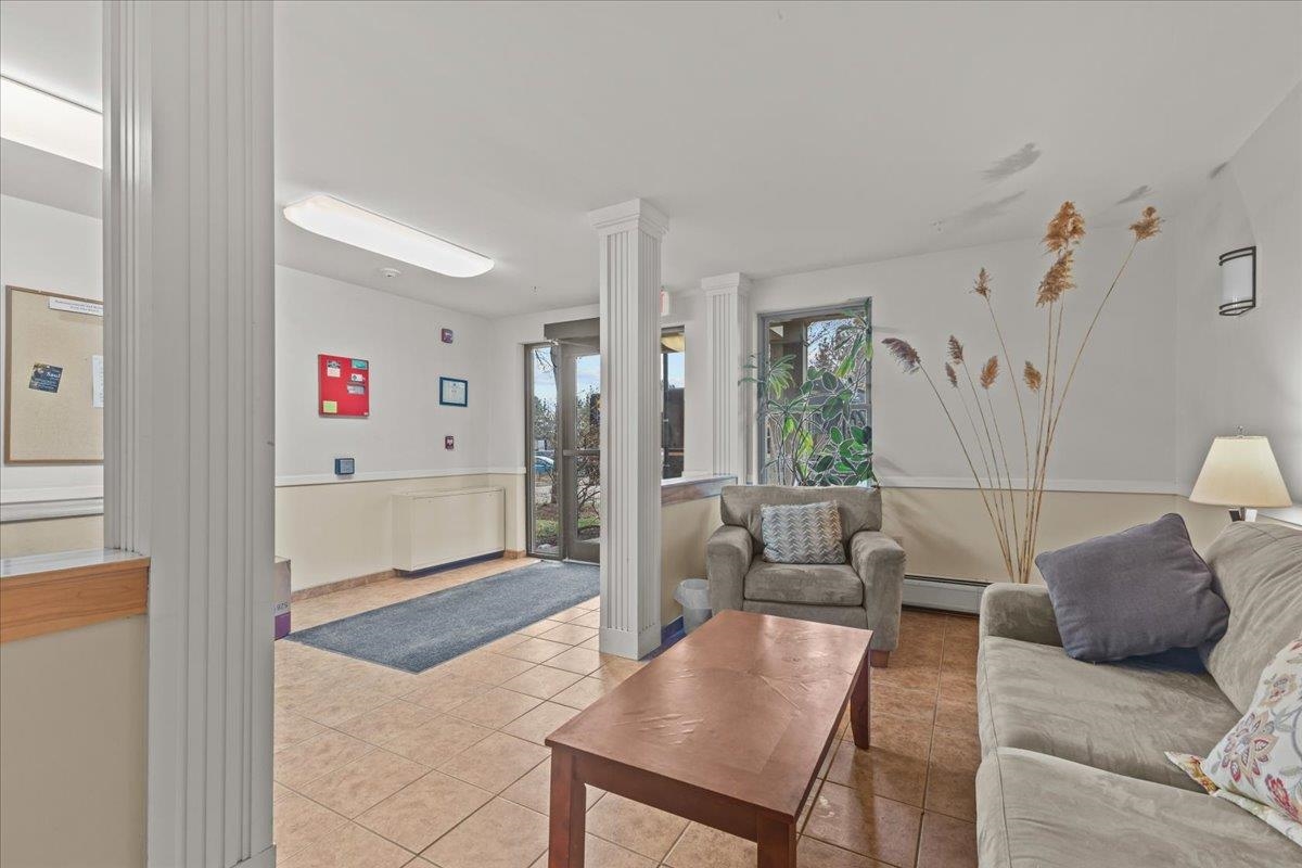 409 Farrell Street Unit: 400