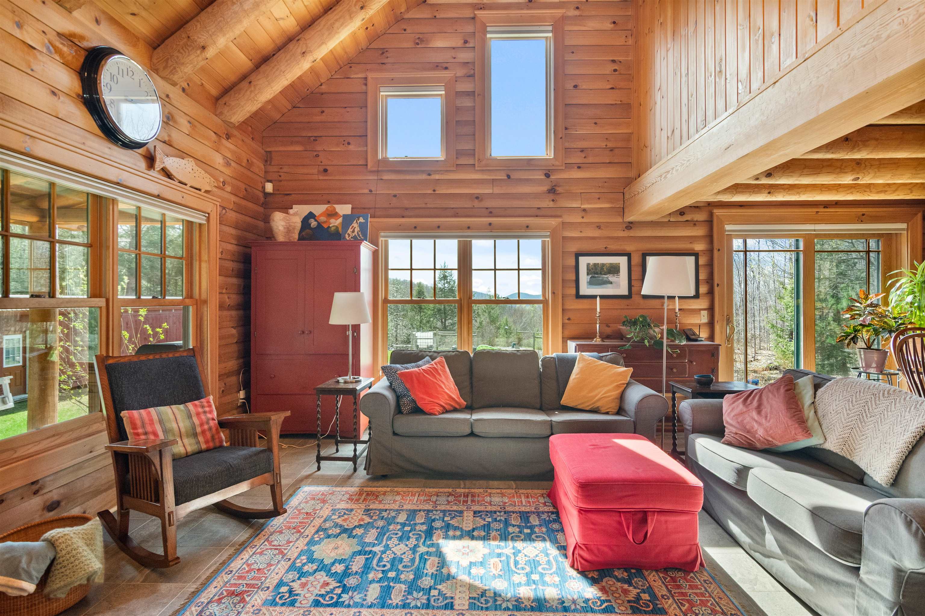 1011 Happy Hollow Road