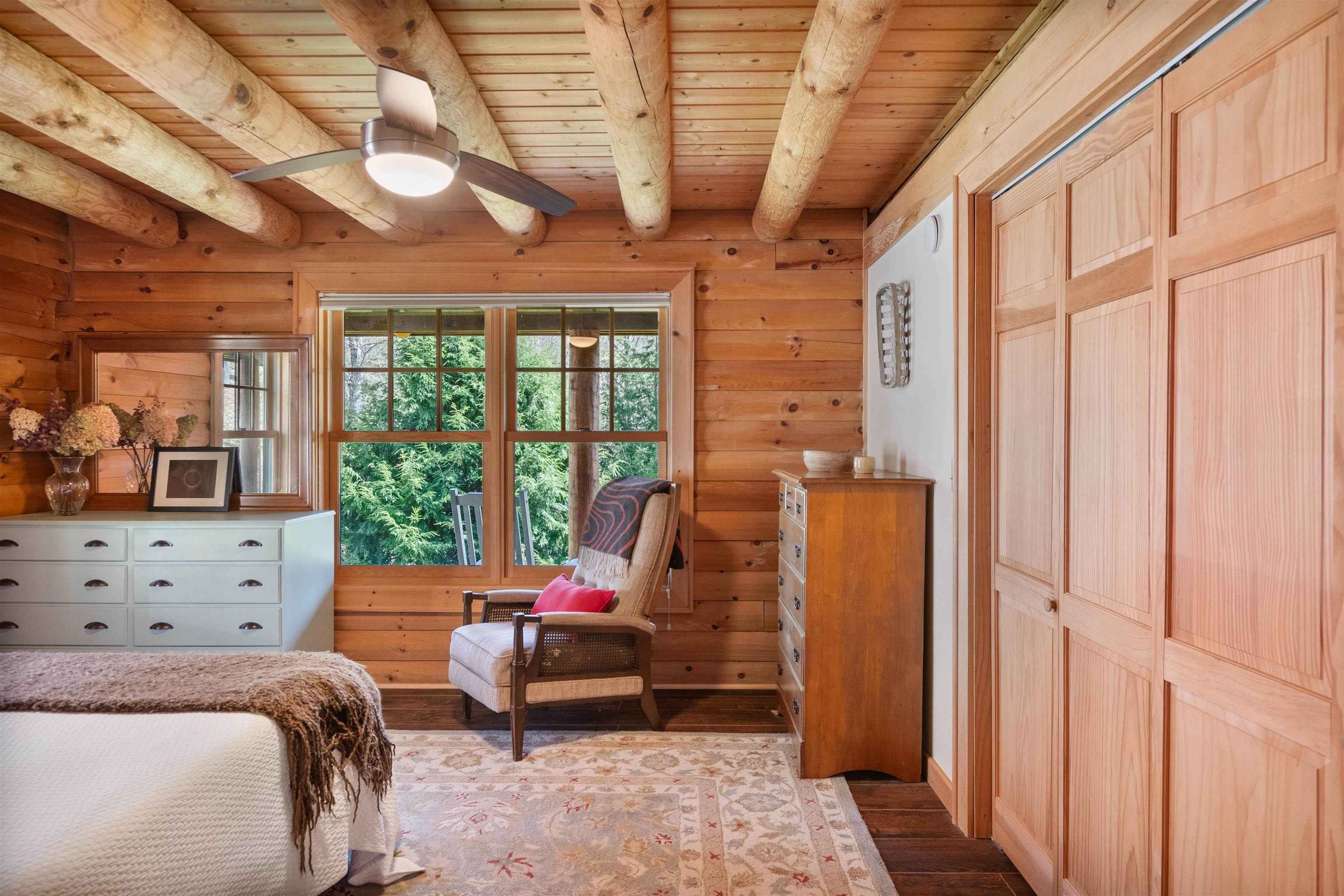 1011 Happy Hollow Road