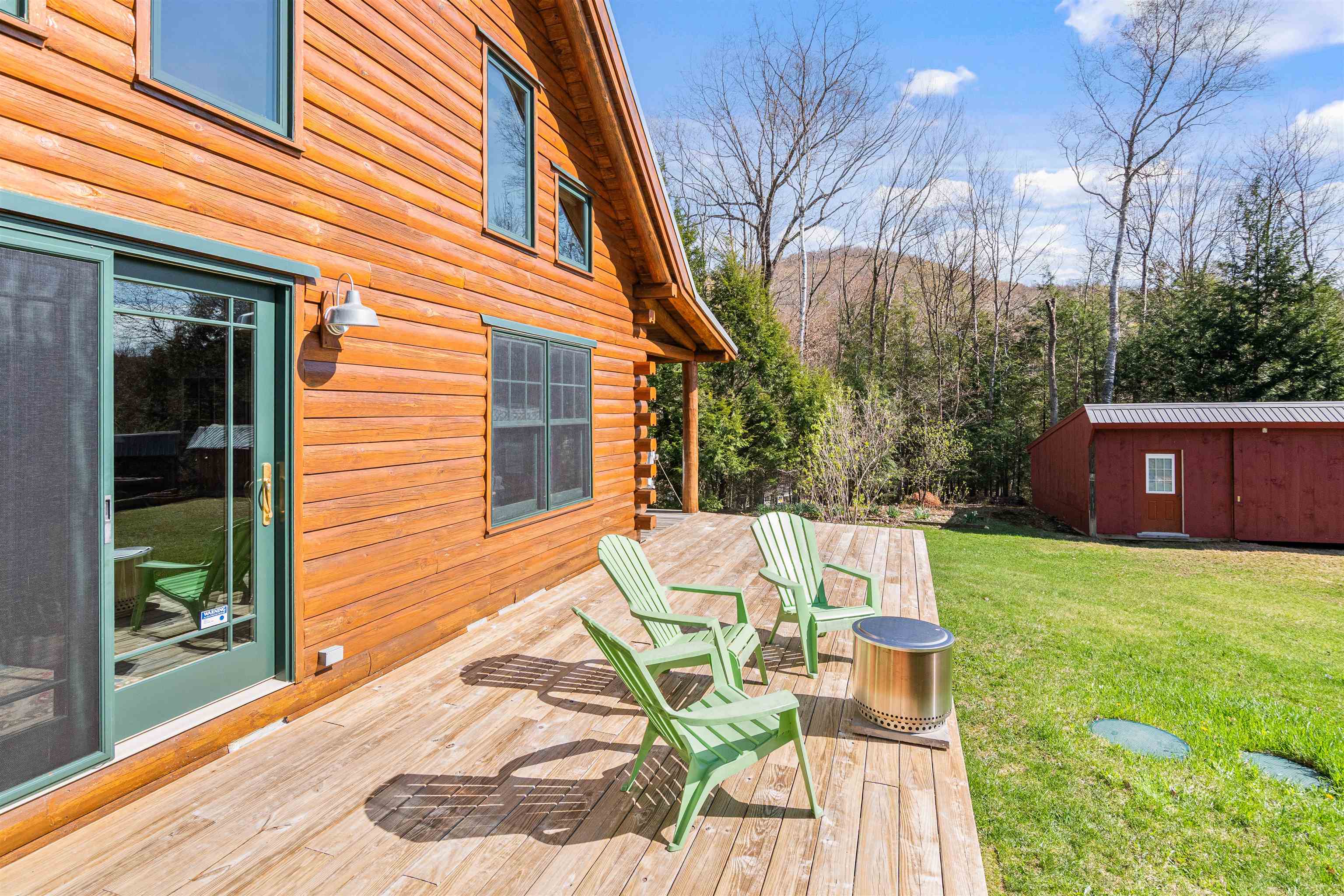 1011 Happy Hollow Road