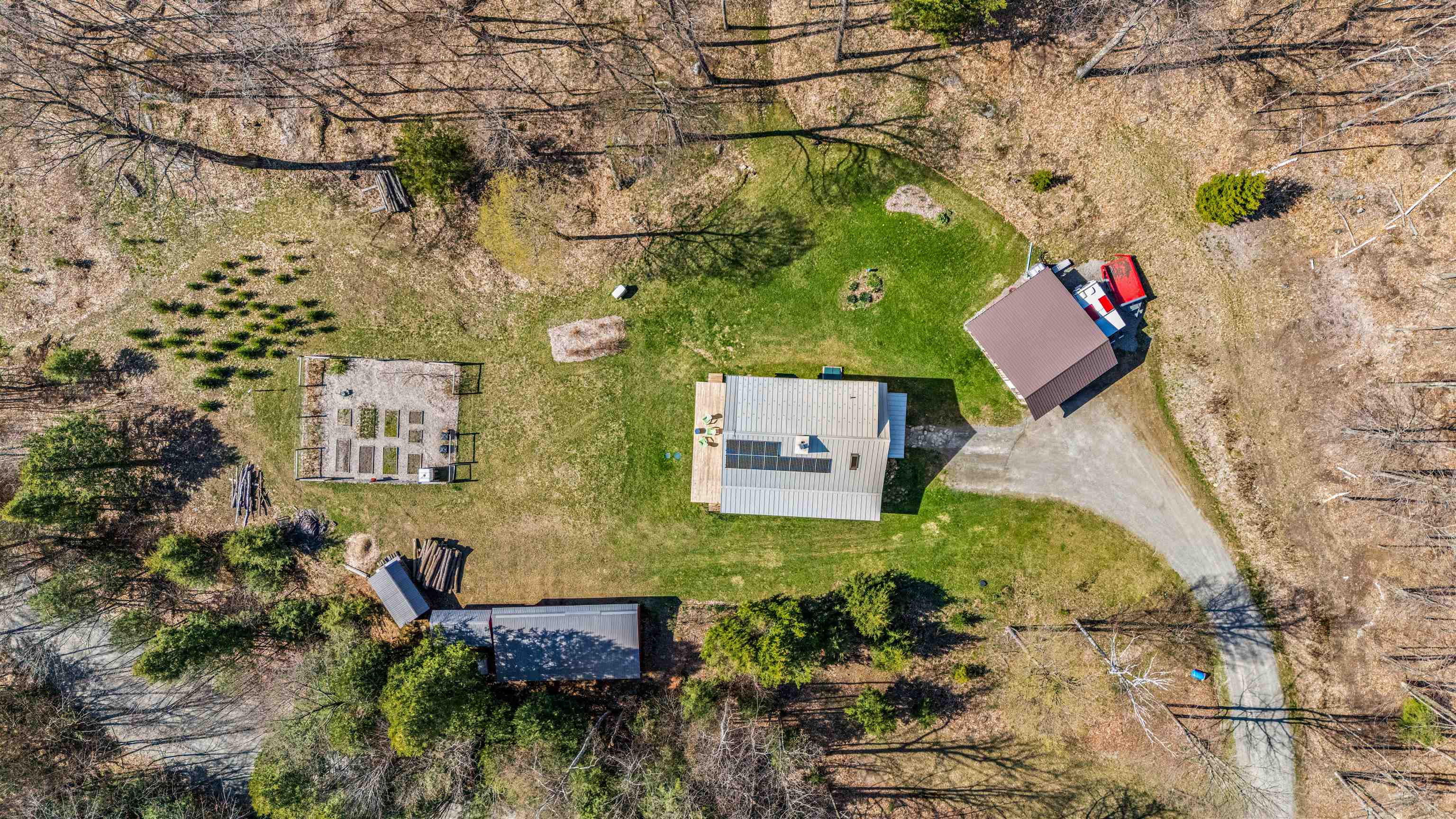 1011 Happy Hollow Road