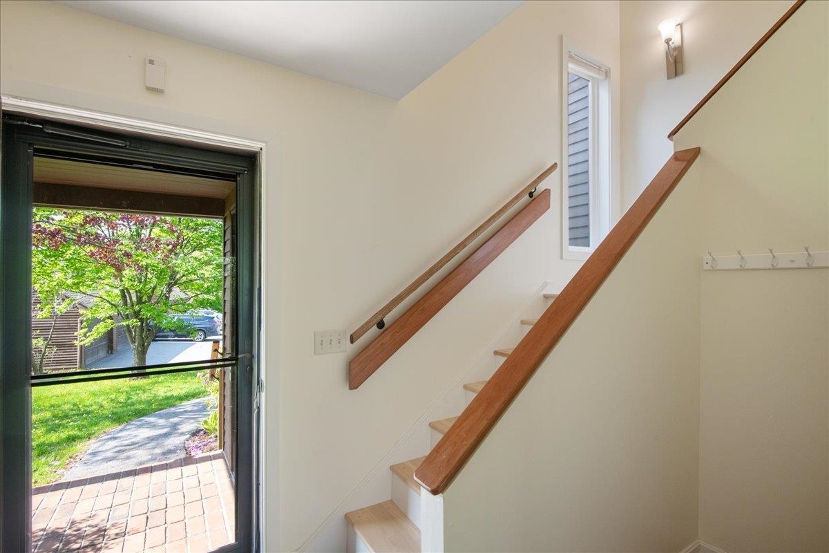 486 Acorn Lane Unit: L4