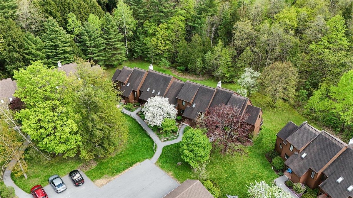 486 Acorn Lane Unit: L4