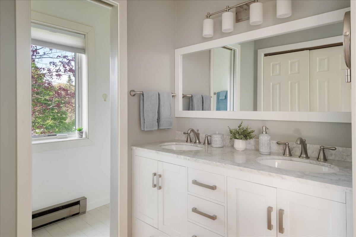 486 Acorn Lane Unit: L4