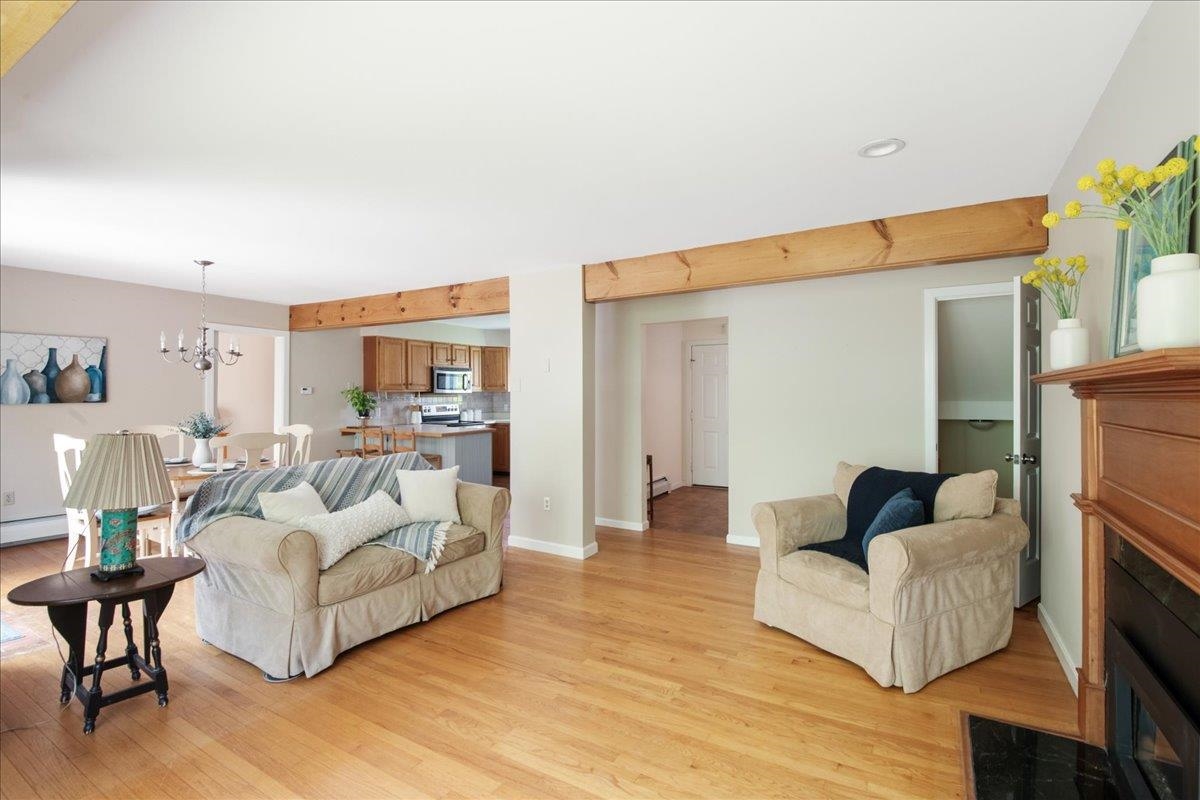 486 Acorn Lane Unit: L4