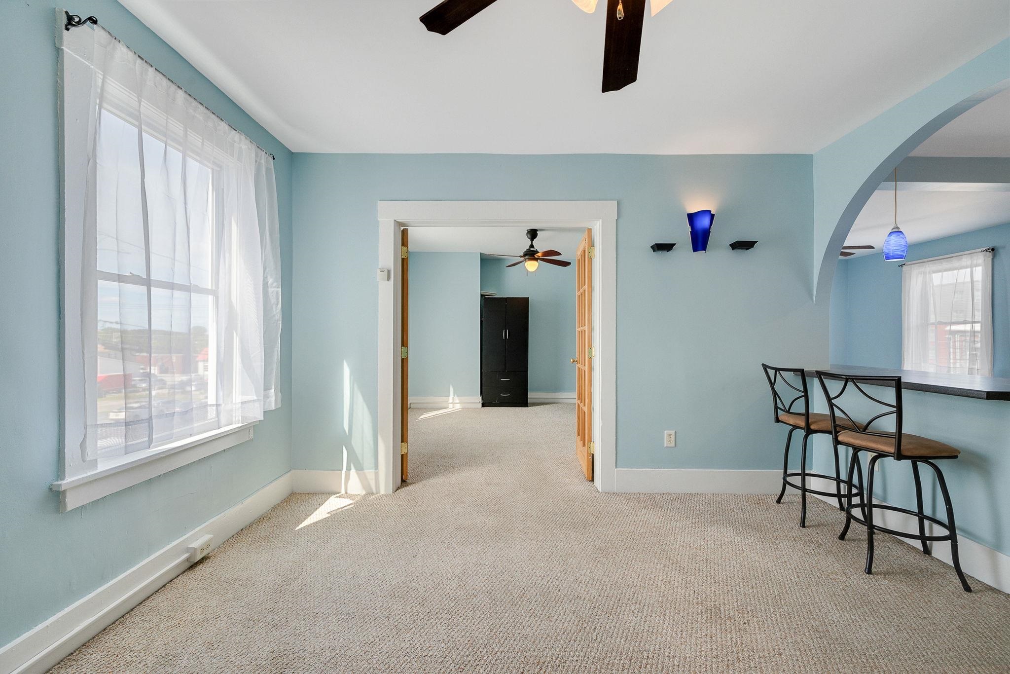 32 South Main Street Unit: 5