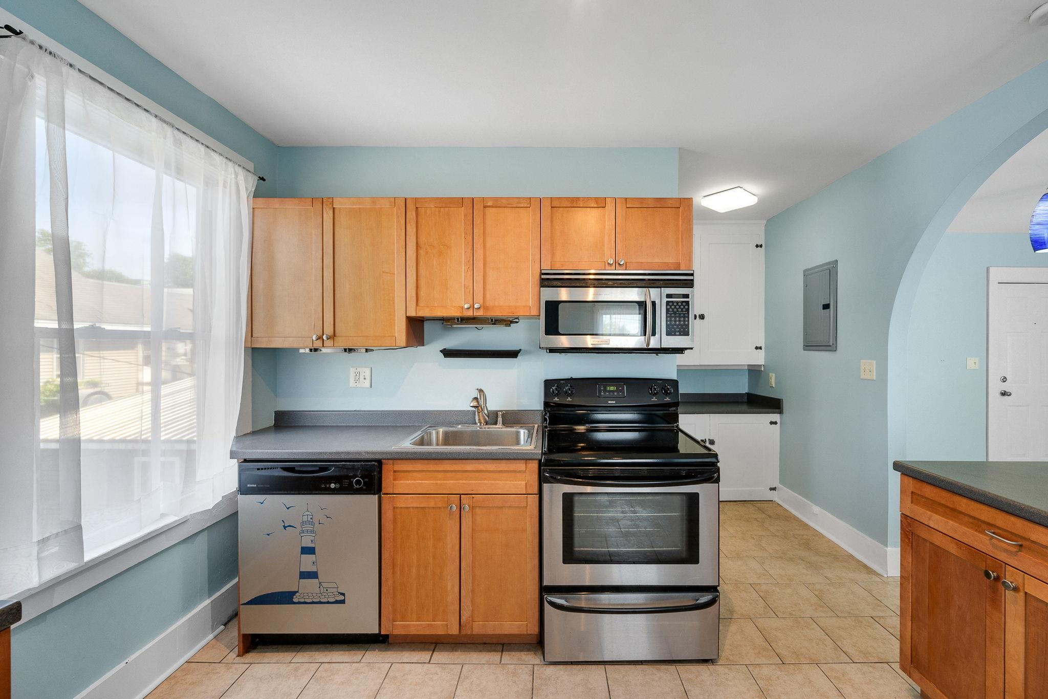 32 South Main Street Unit: 5